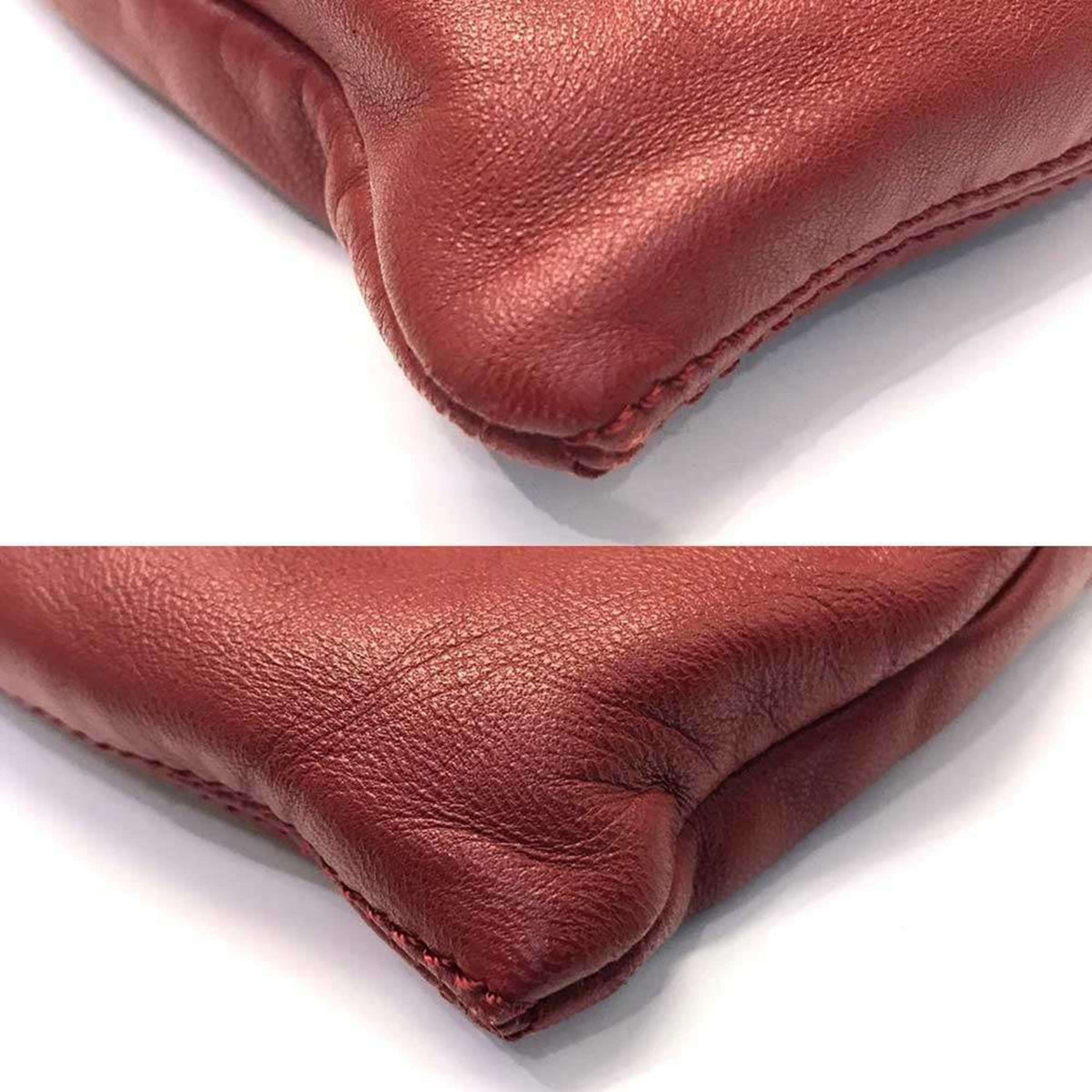 Loewe Red Color Leather Handbag (Pre-Owned)