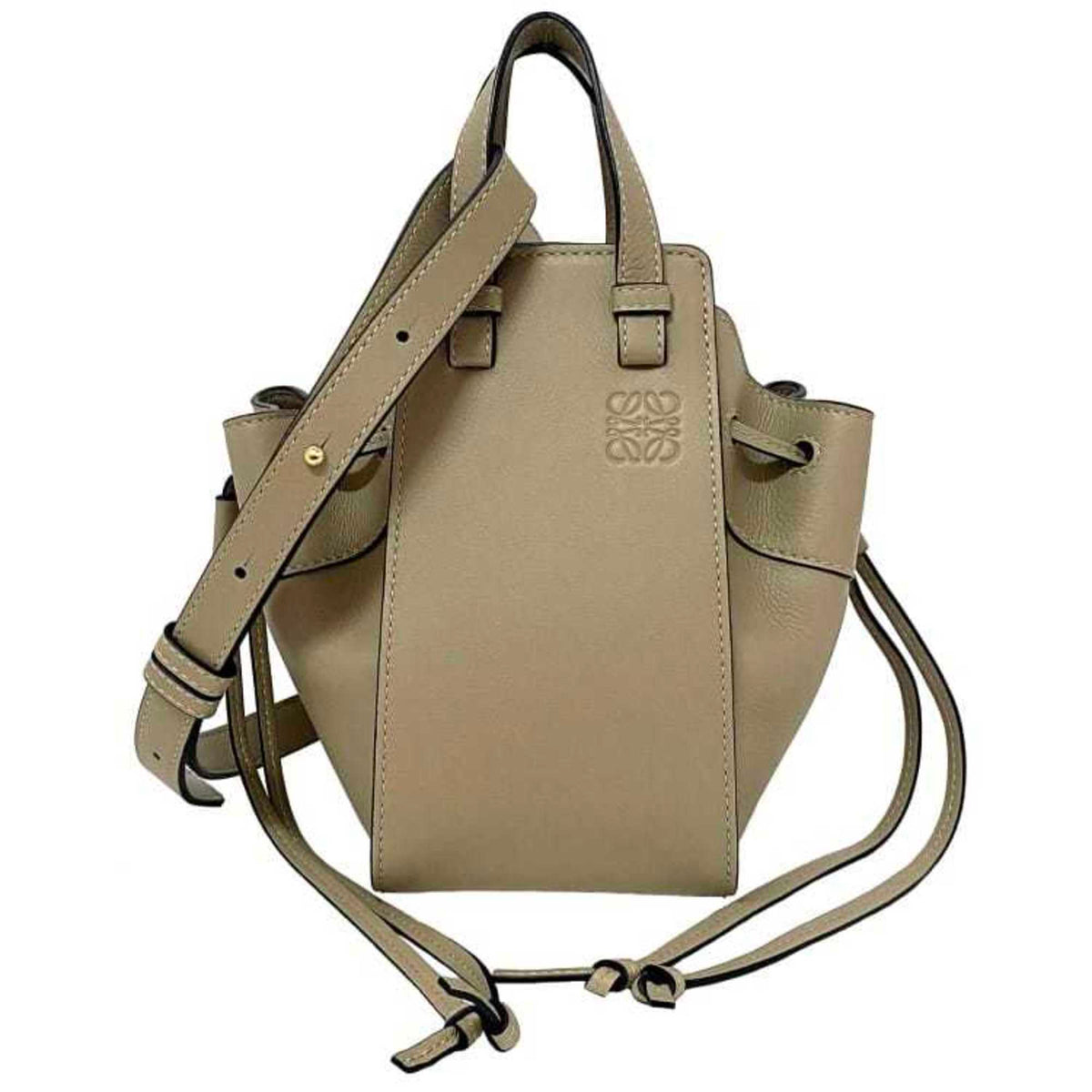 Loewe Hammock Beige Leather Handbag Shoulder Bag (Pre-Owned)