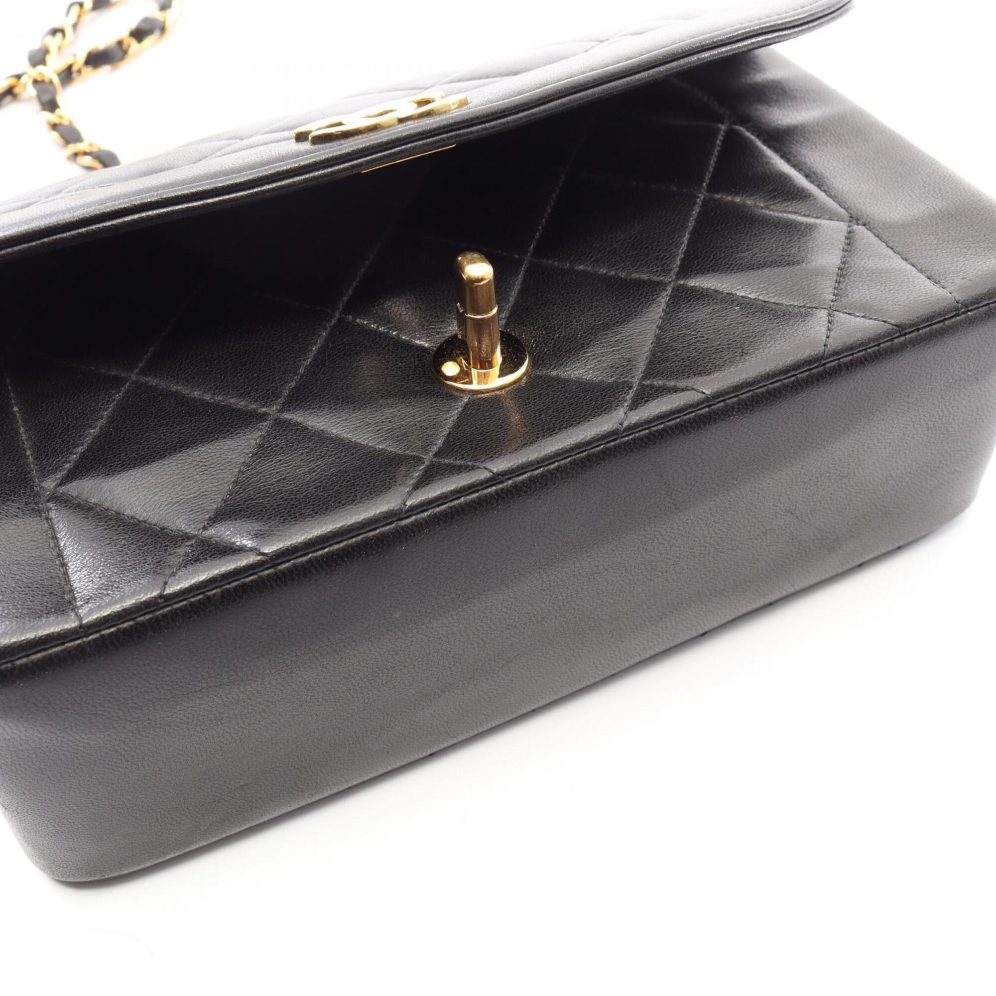 Chanel Black Leather Handbag Shoulder Bag (Pre-Owned)