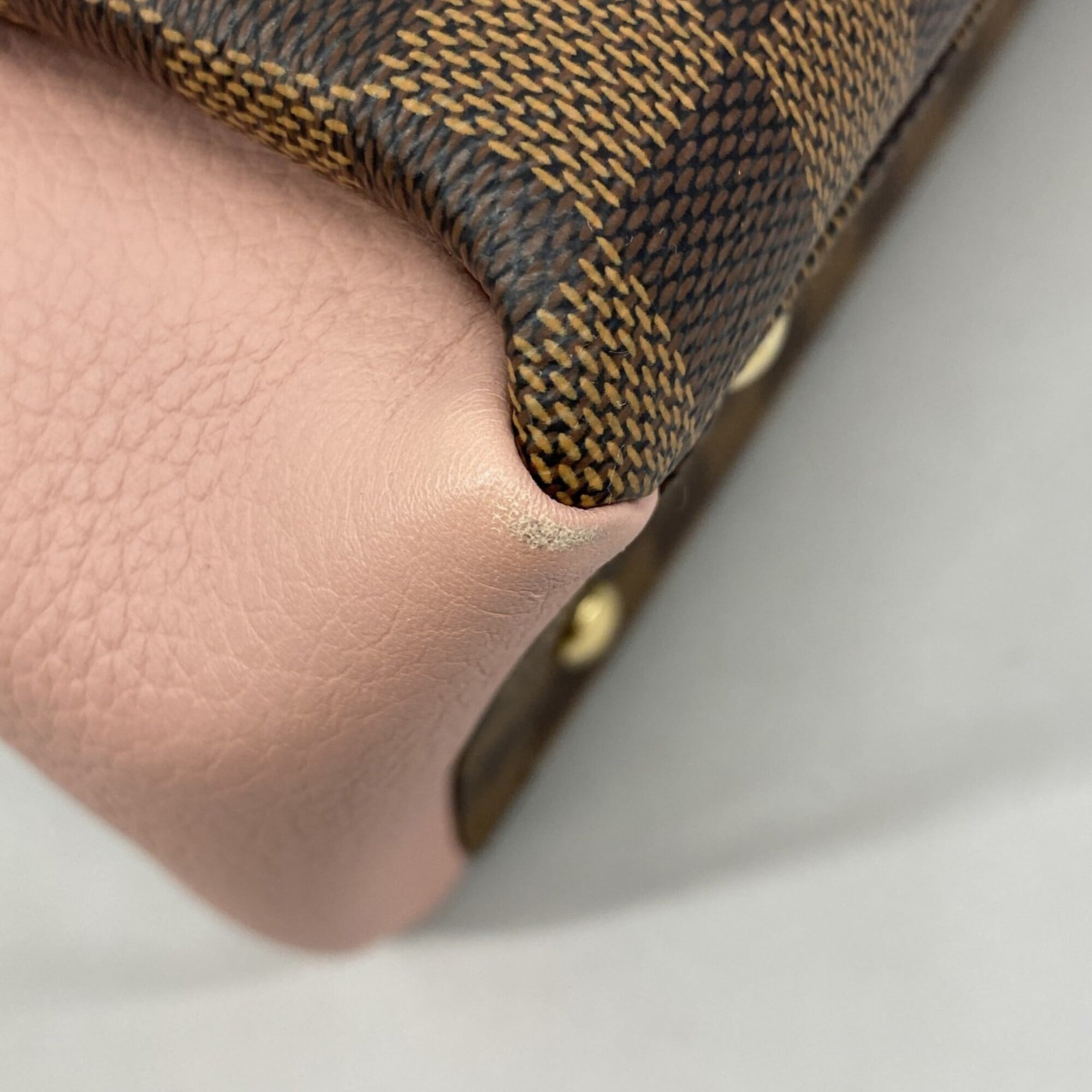 Louis Vuitton Ebene Magnolia Handbag (Pre-Owned)
