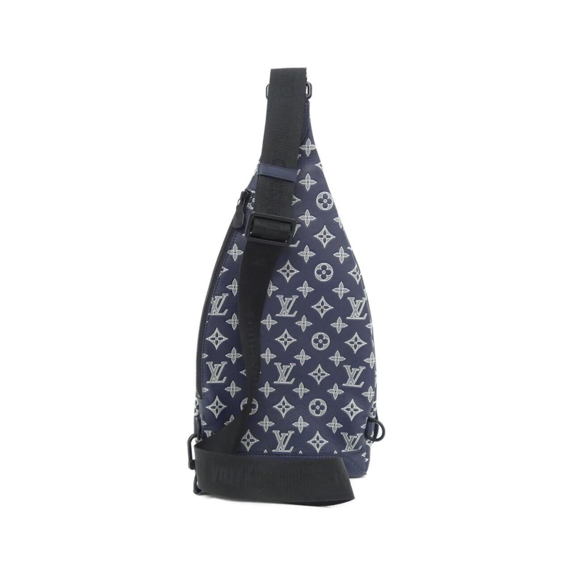 Louis Vuitton Blue Leather Shoulder Bag (Pre-Owned)