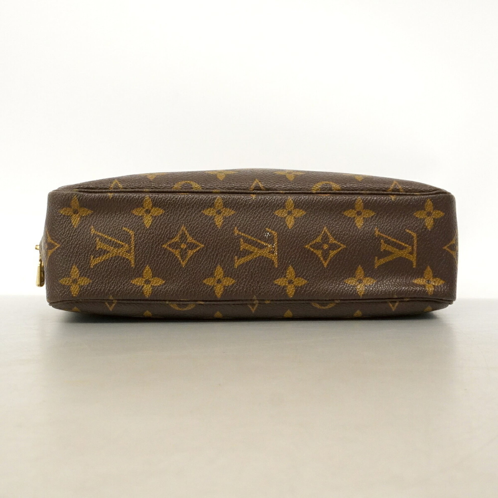 Louis Vuitton Brown Pouch (Pre-Owned)