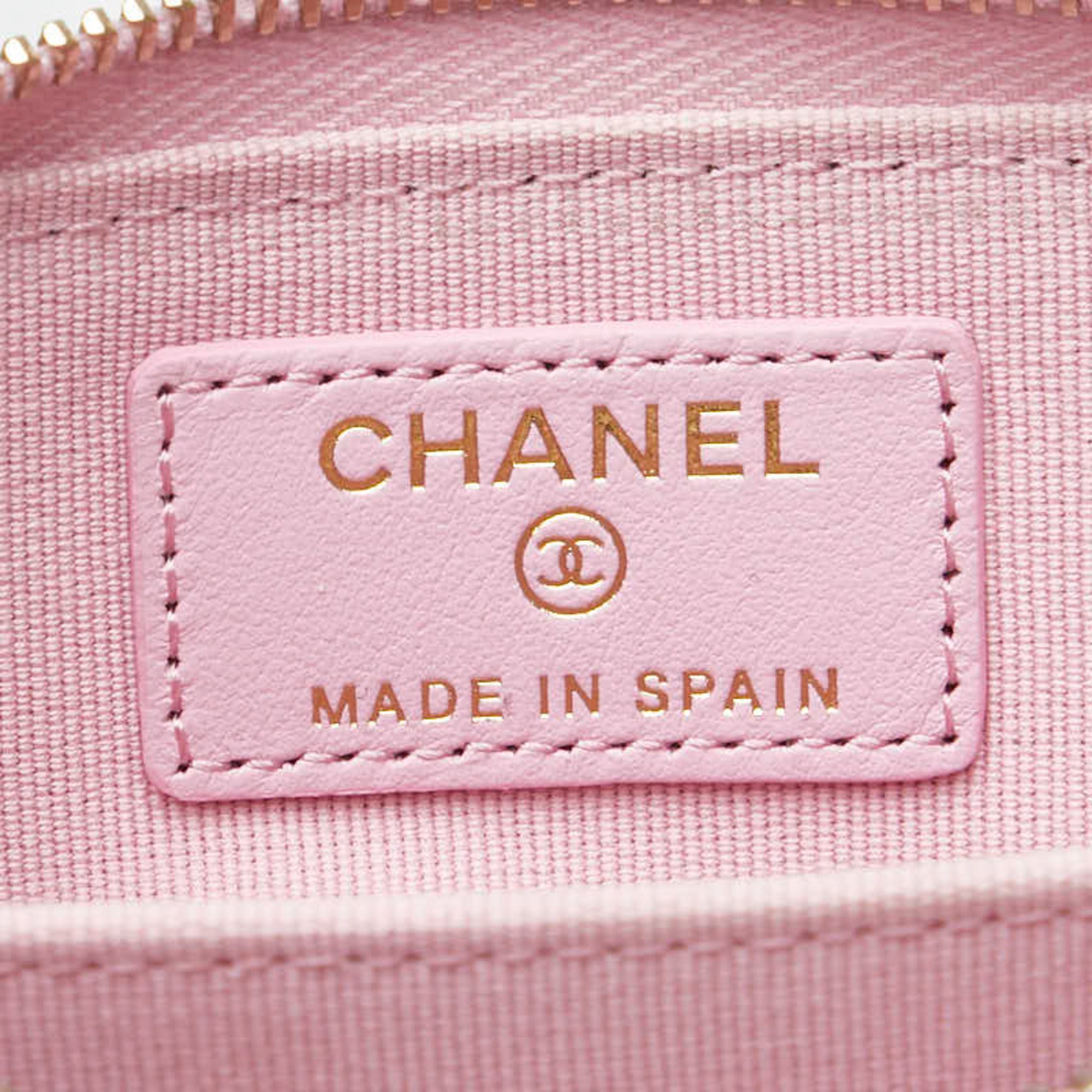 Chanel Matelasse Pink Coin Purse/Coin Case (Pre-Owned)