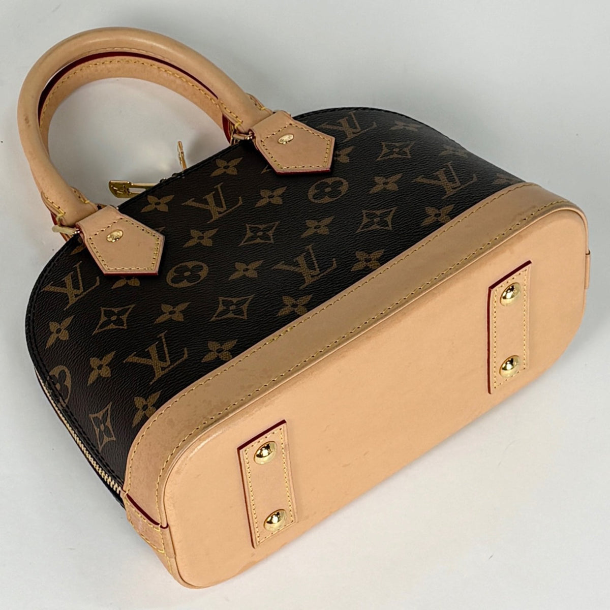 Louis Vuitton Brown Monogram Handbag (Pre-Owned)