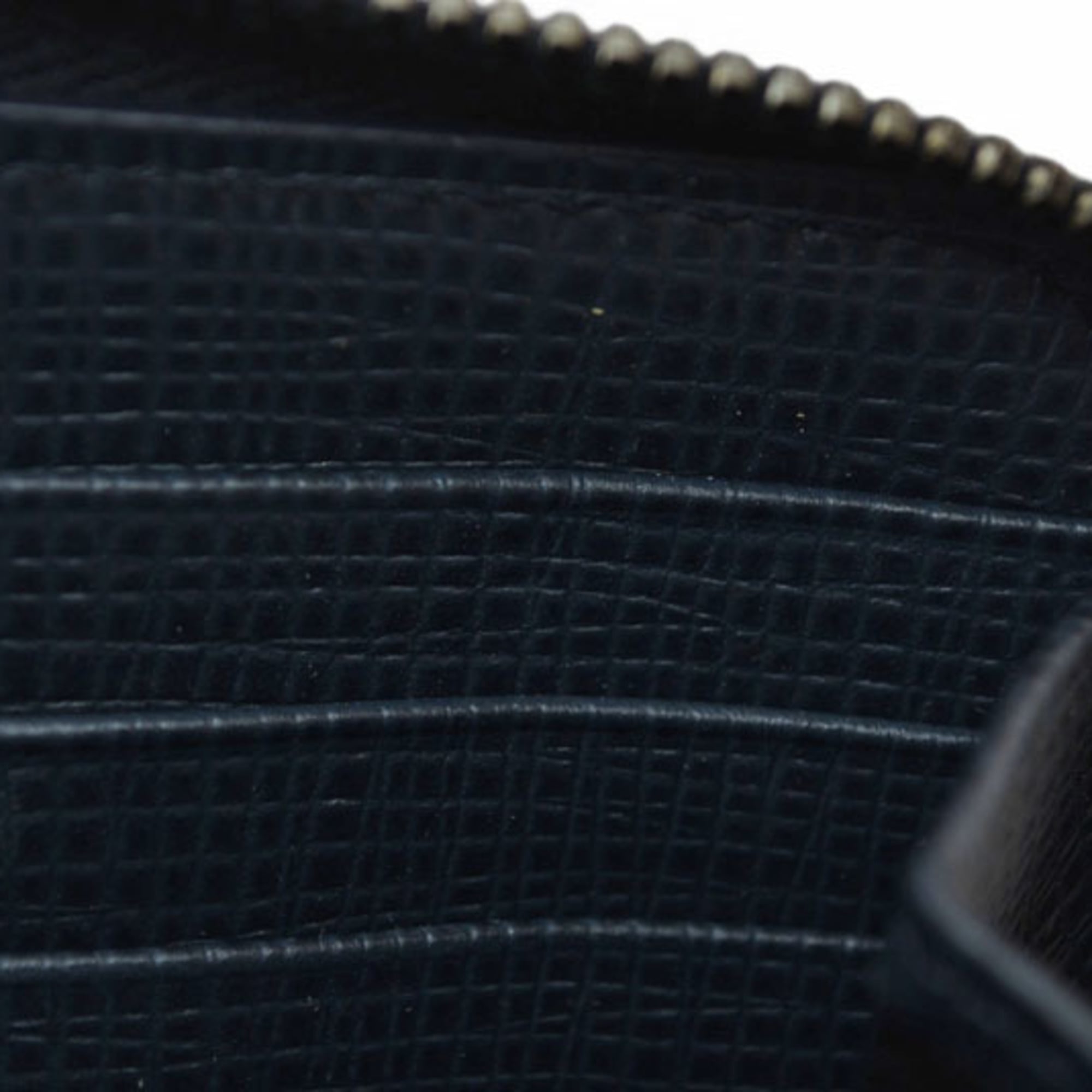 Tod's Navy Leather Long Wallet (Bi-Fold) (Pre-Owned)