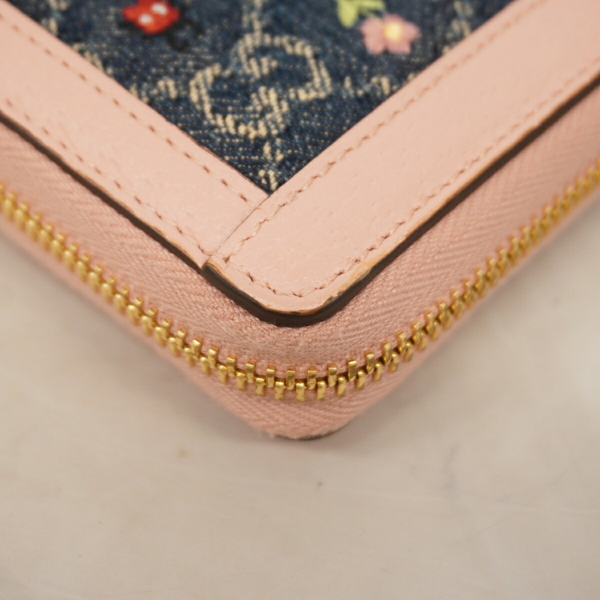 Gucci Blue Pink Denim Long Wallet (Bi-Fold) (Pre-Owned)