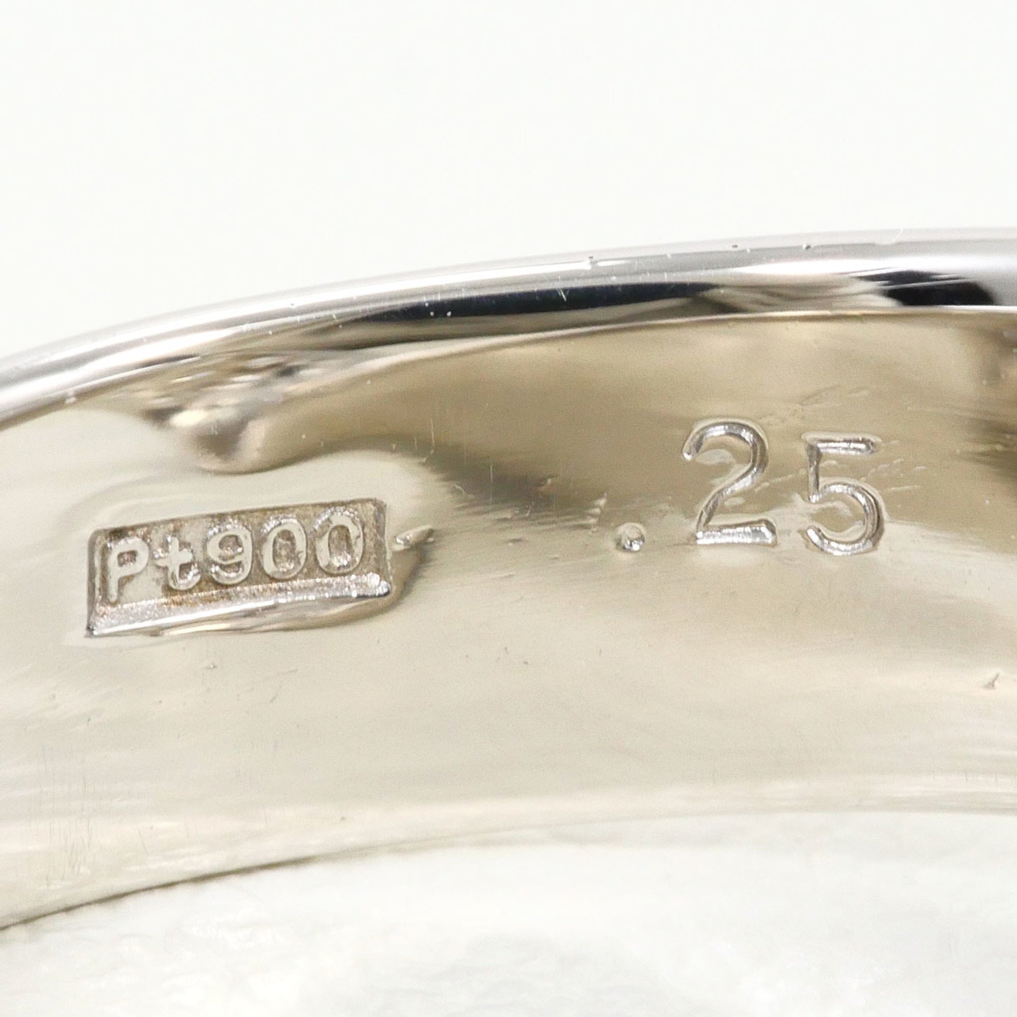 Unbranded Platinum Platinum 900 Band Ring (Pre-Owned)