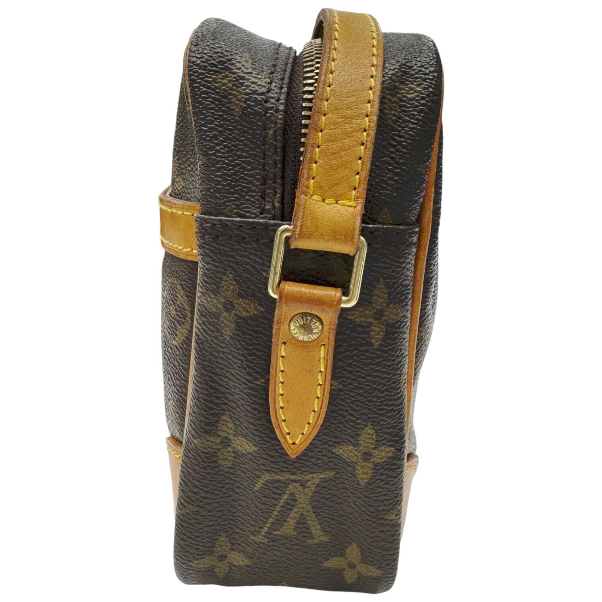 Louis Vuitton Brown Monogram Shoulder Bag (Pre-Owned)