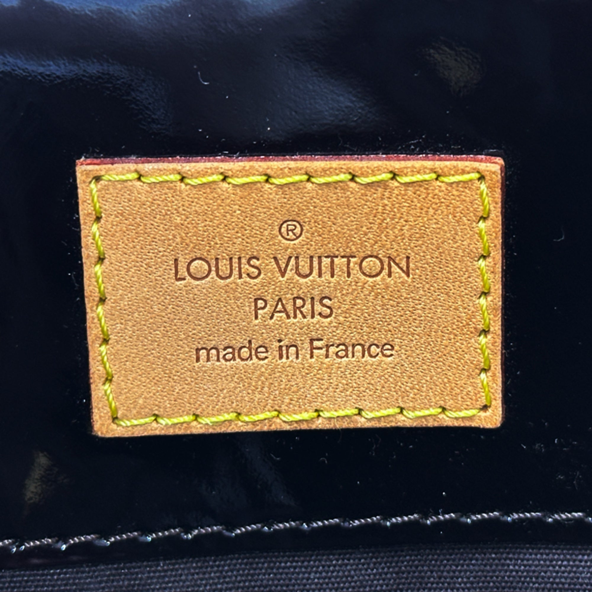 Louis Vuitton Amarante Red Color Wine Monogram Vernis Handbag (Pre-Owned)