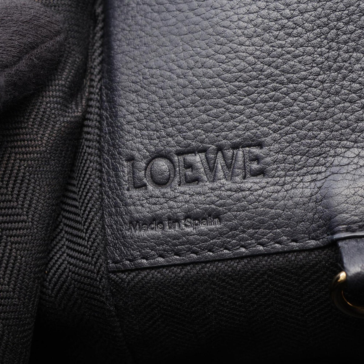 Loewe Black Navy Leather Handbag (Pre-Owned)