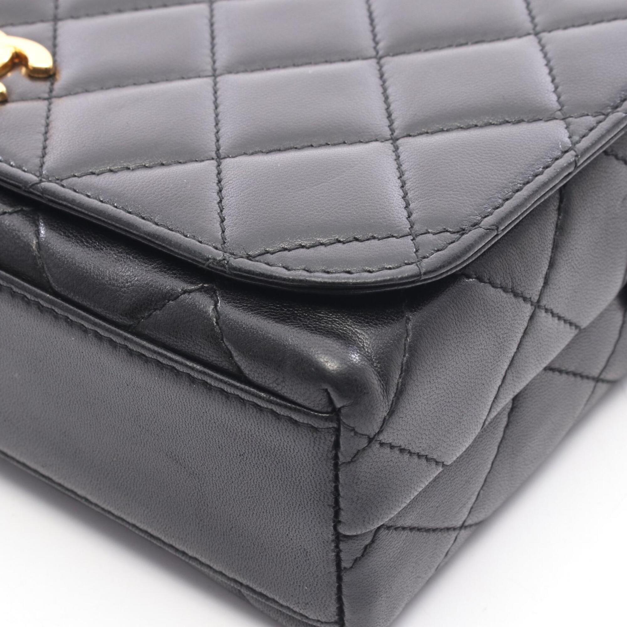 Chanel Black Leather Handbag Shoulder Bag (Pre-Owned)