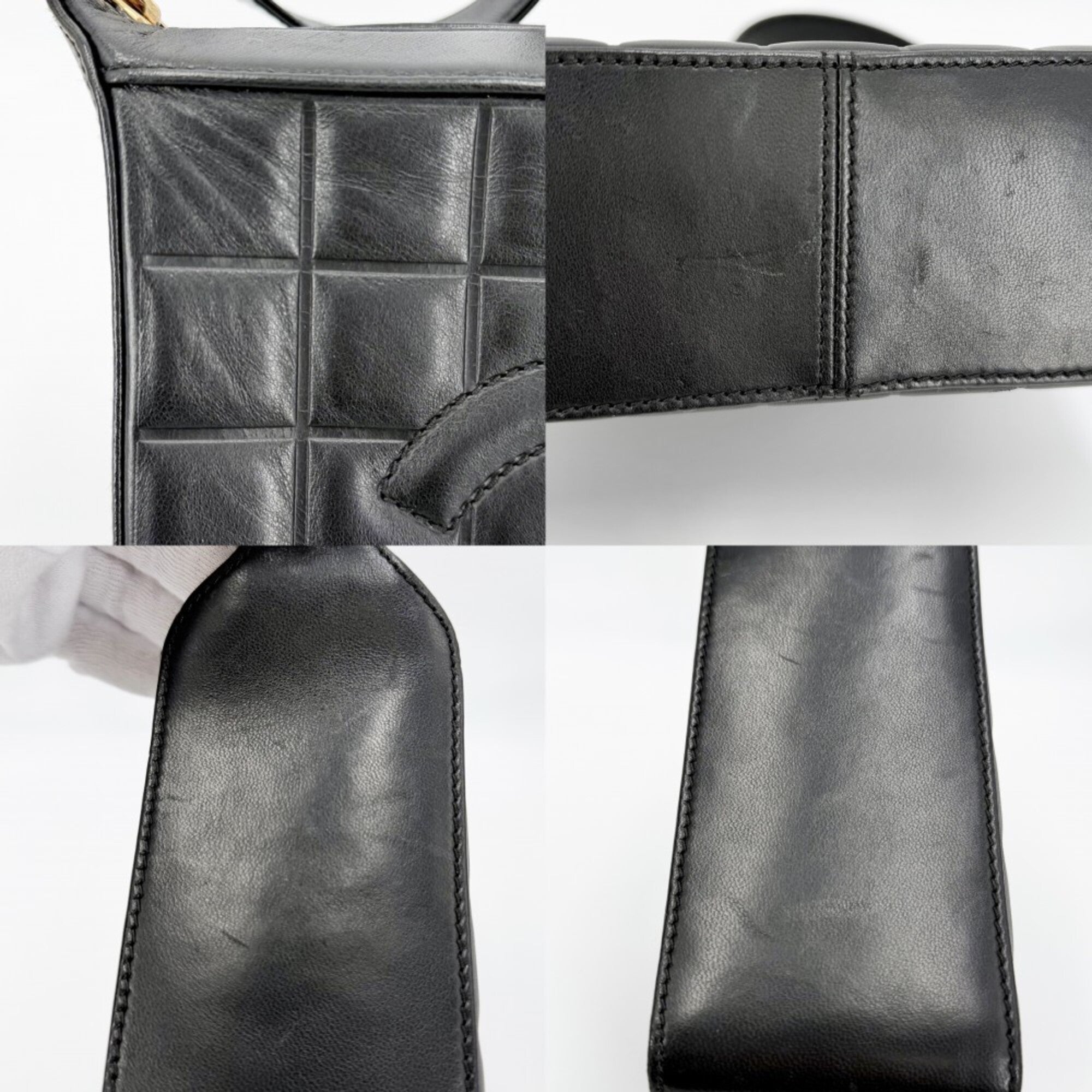 Chanel Black Leather Handbag Shoulder Bag (Pre-Owned)