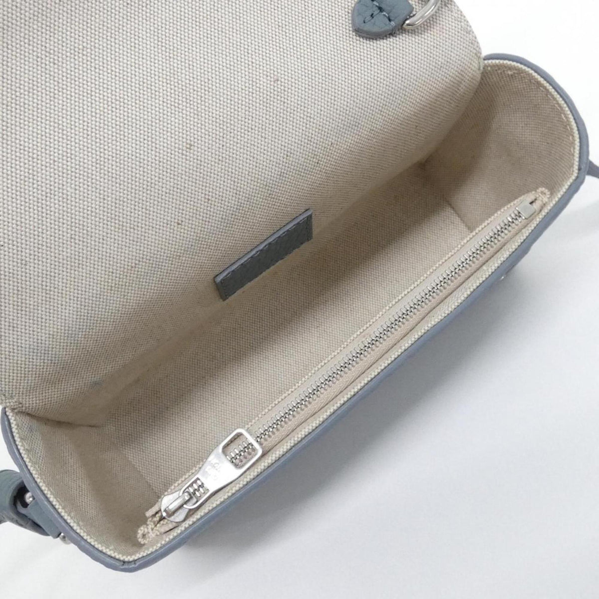 Louis Vuitton Green Leather Shoulder Bag (Pre-Owned)