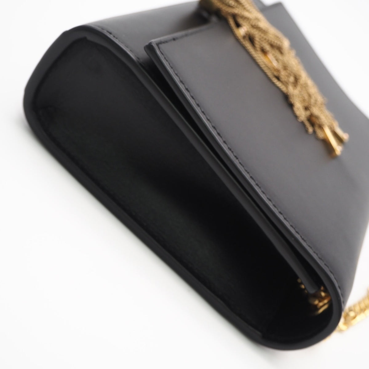 Yves Saint Laurent Black Leather Shoulder Bag (Pre-Owned)