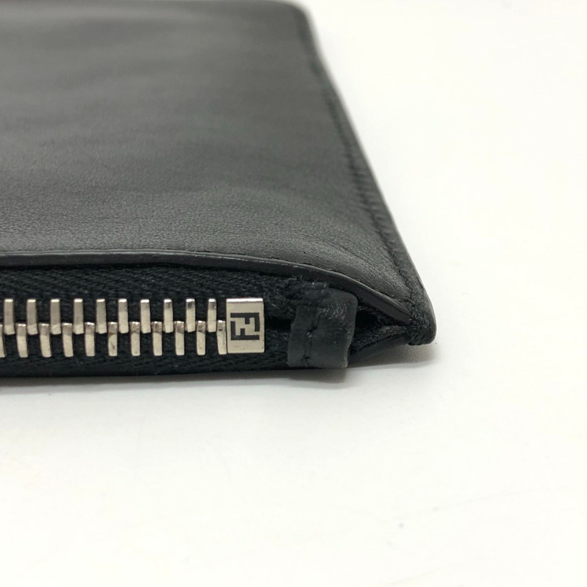 Fendi Black Multi-Color Leather Clutch Bag (Pre-Owned)