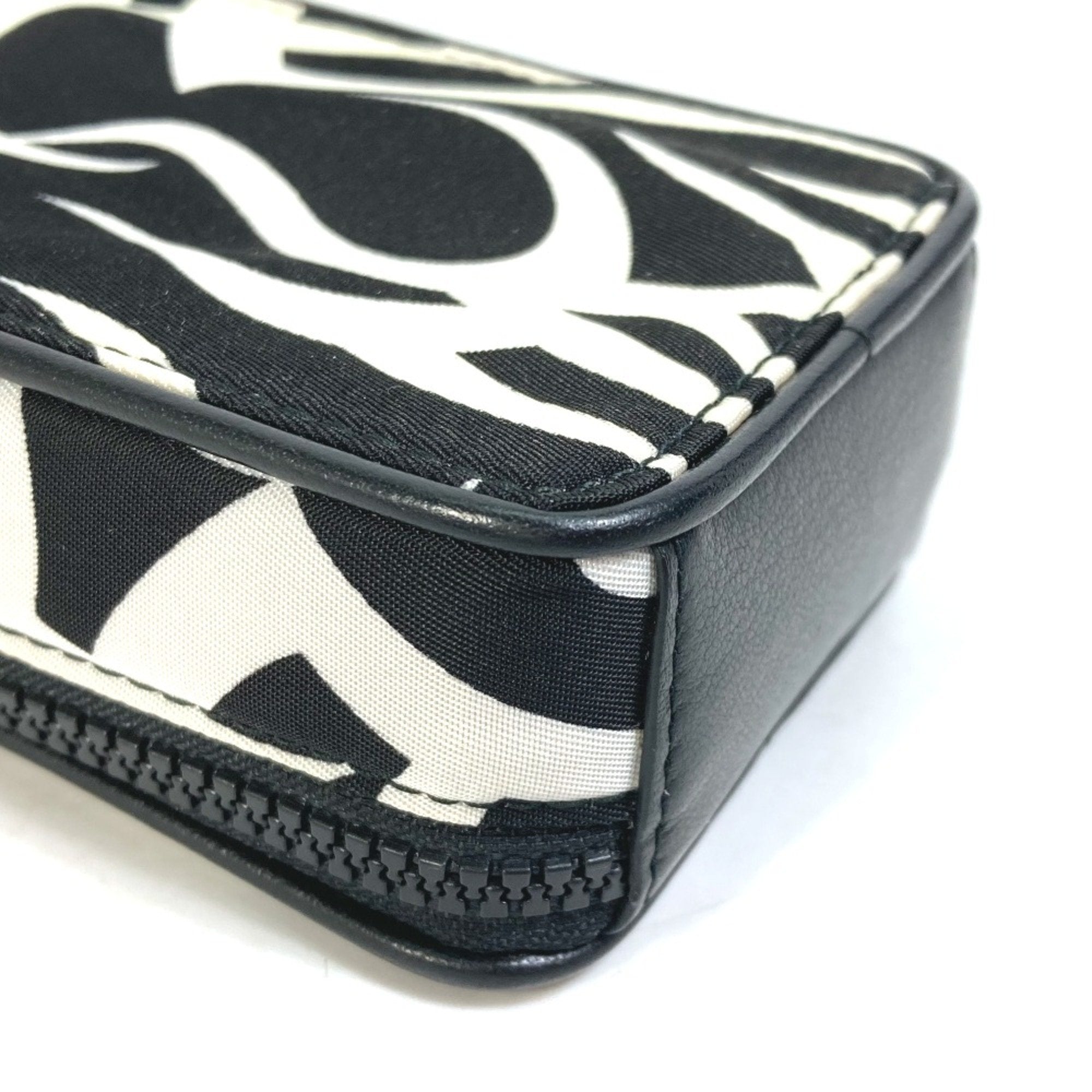 Dior Homme White Cloth Pouch (Pre-Owned)
