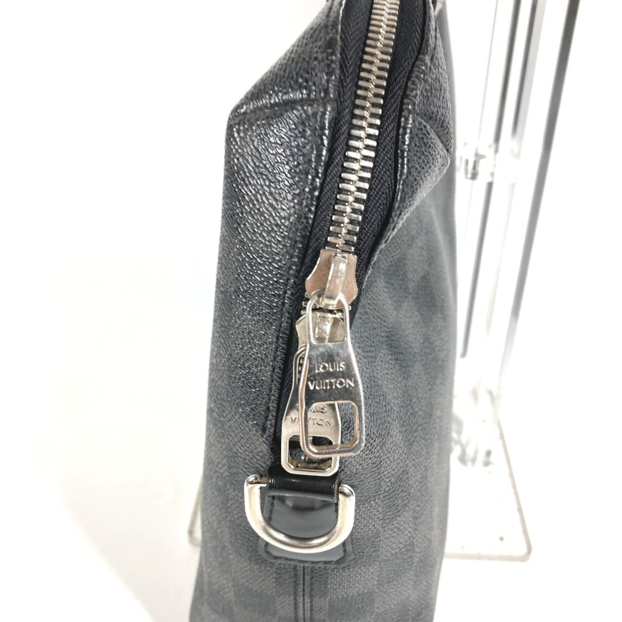 Louis Vuitton Black Damier Graphite Briefcase Handbag (Pre-Owned)