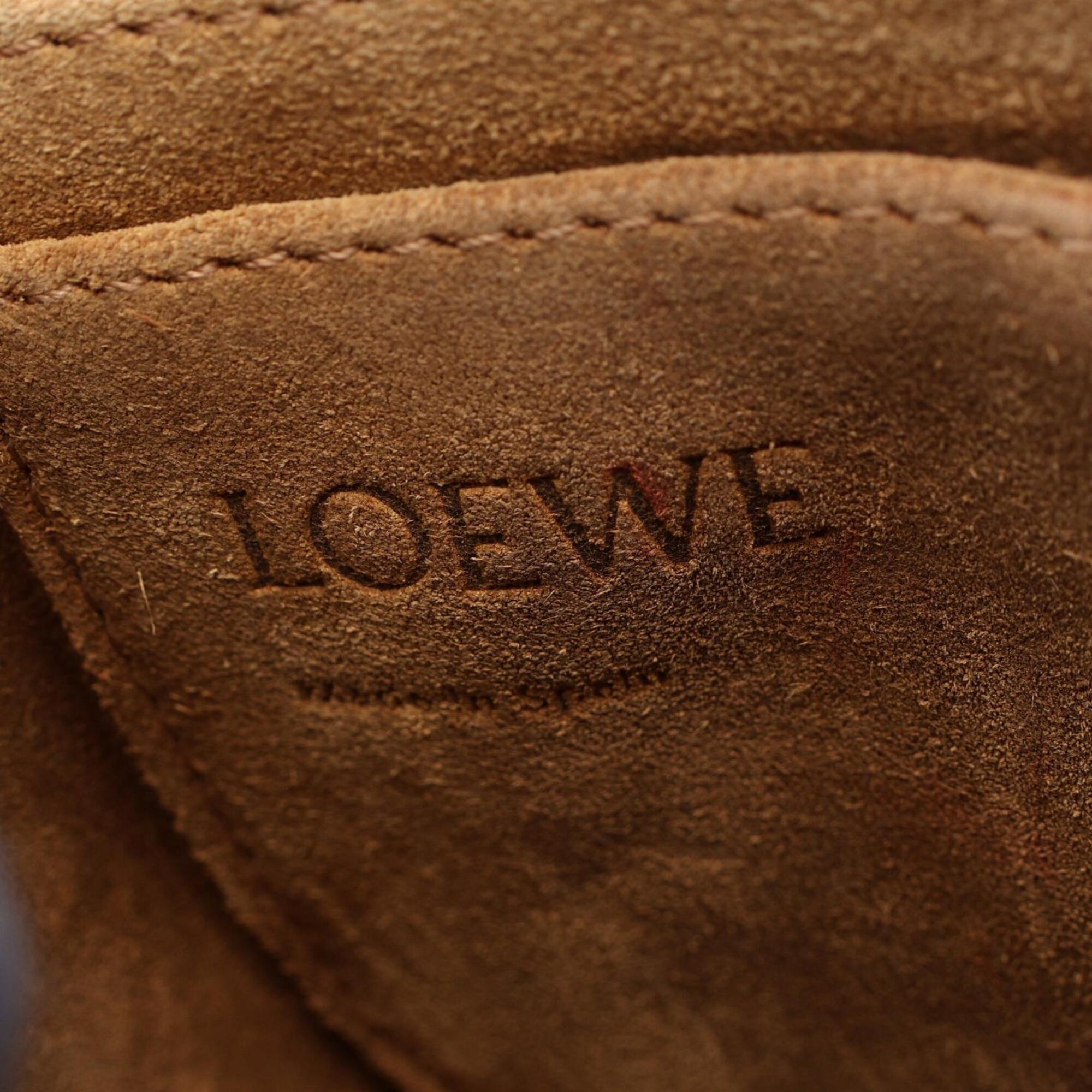 Loewe Brown Leather Fanny Pack (Pre-Owned)