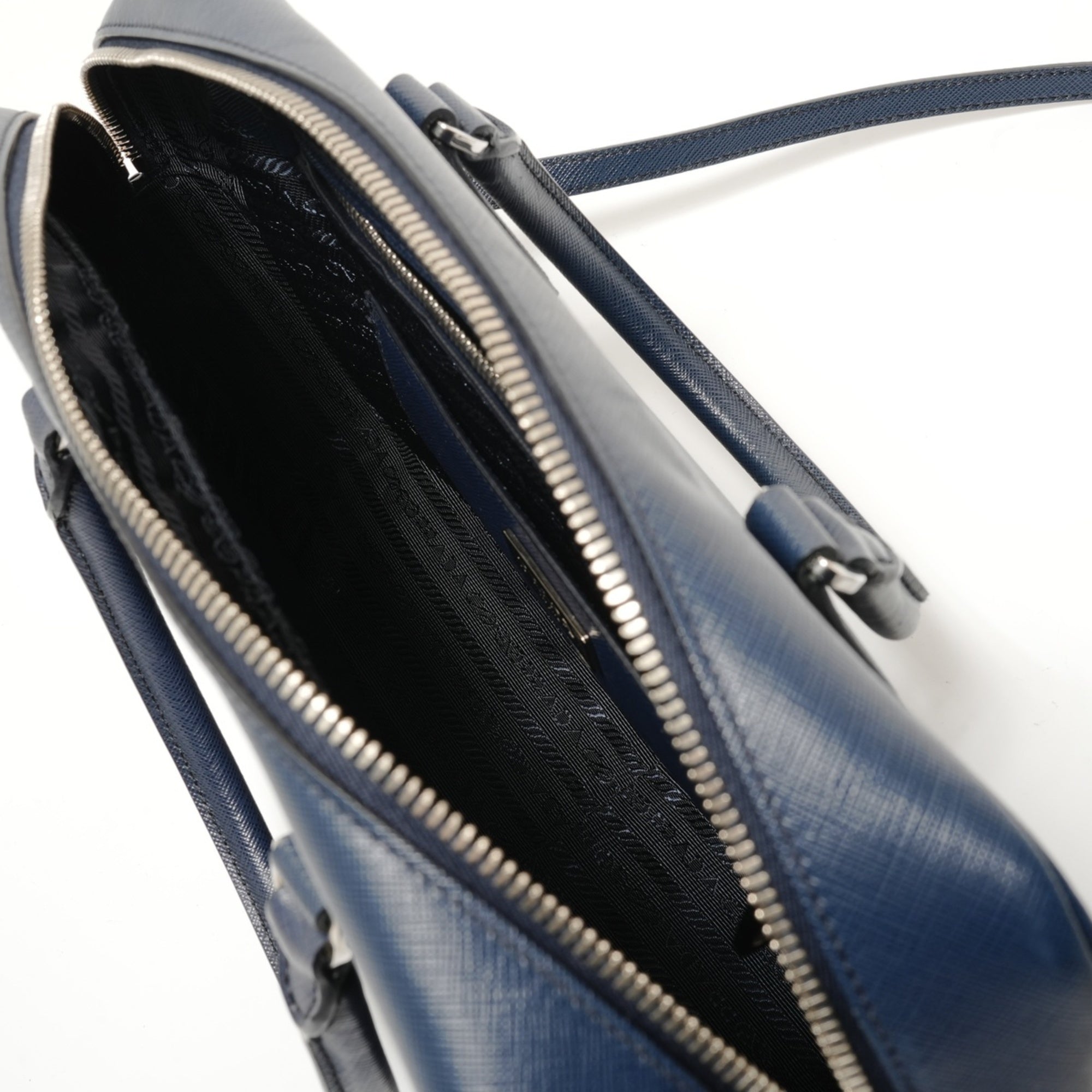Prada Saffiano Navy Handbag (Pre-Owned)