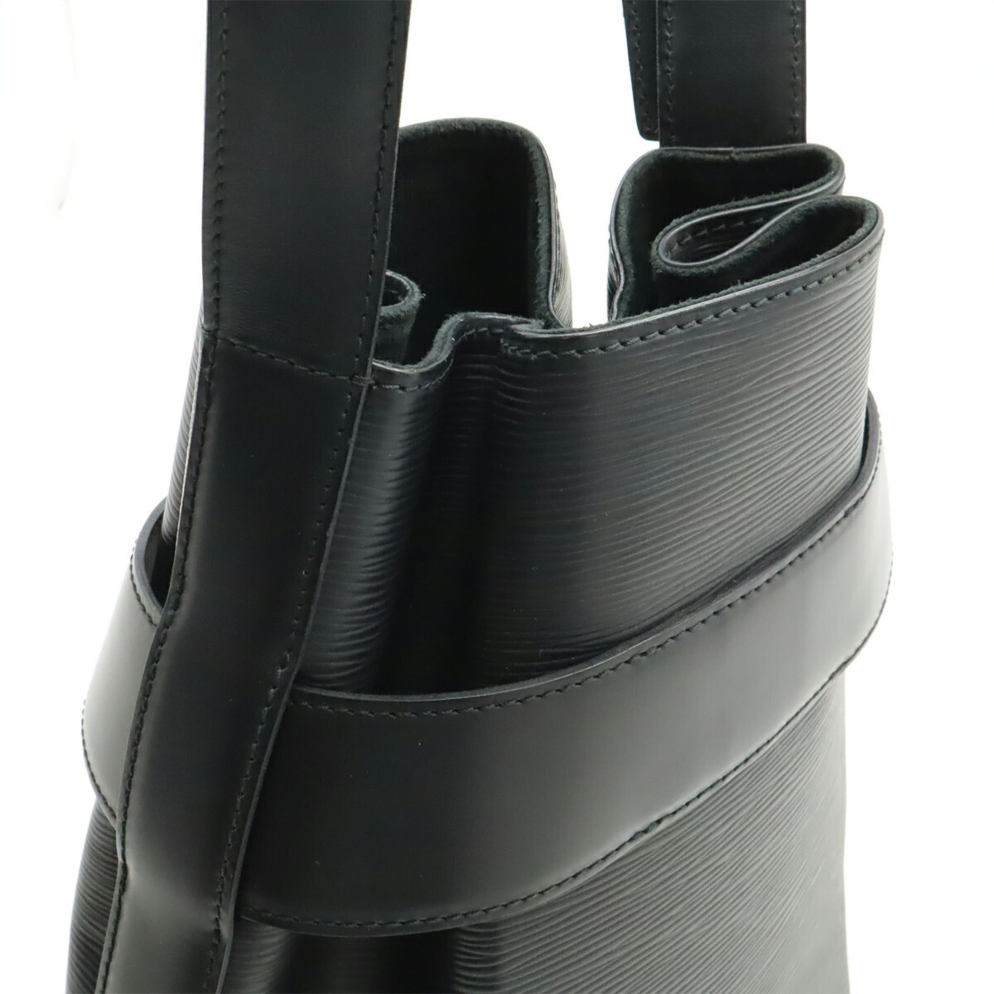 Louis Vuitton Epi Black Noir Epi Leather Shoulder Bag (Pre-Owned)