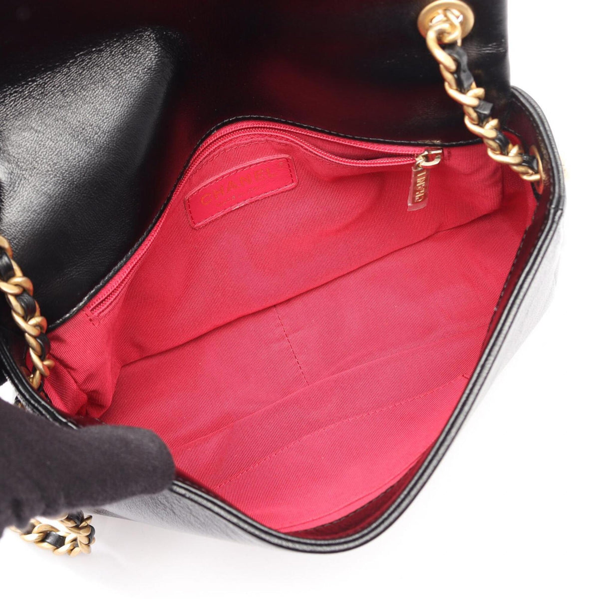 Chanel Black Leather Handbag Shoulder Bag (Pre-Owned)