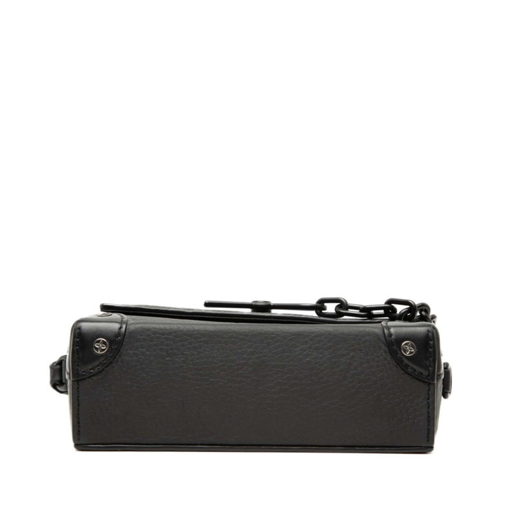 Louis Vuitton Monogram Black Noir Leather Shoulder Bag (Pre-Owned)