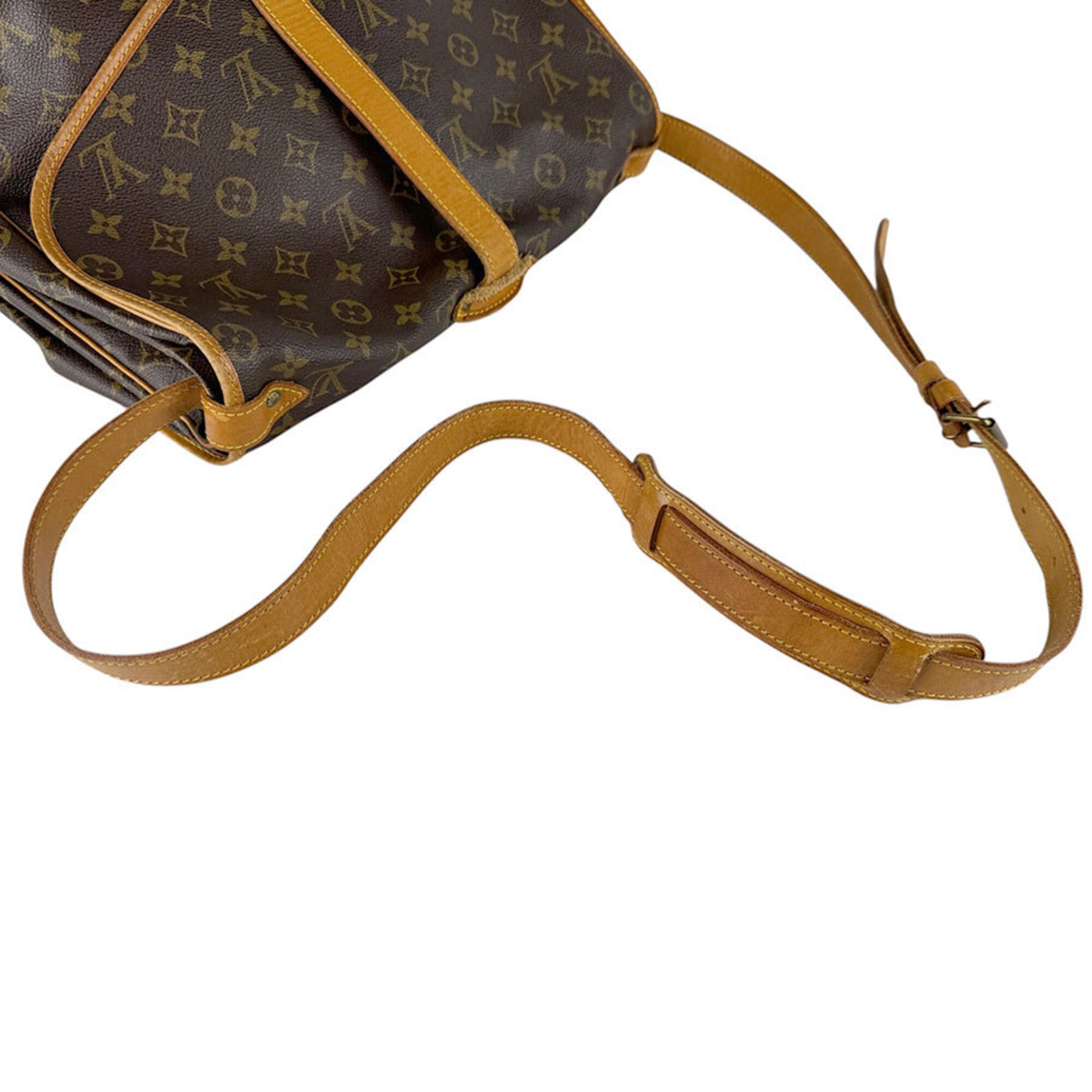 Louis Vuitton Brown Monogram Monogram Shoulder Bag (Pre-Owned)