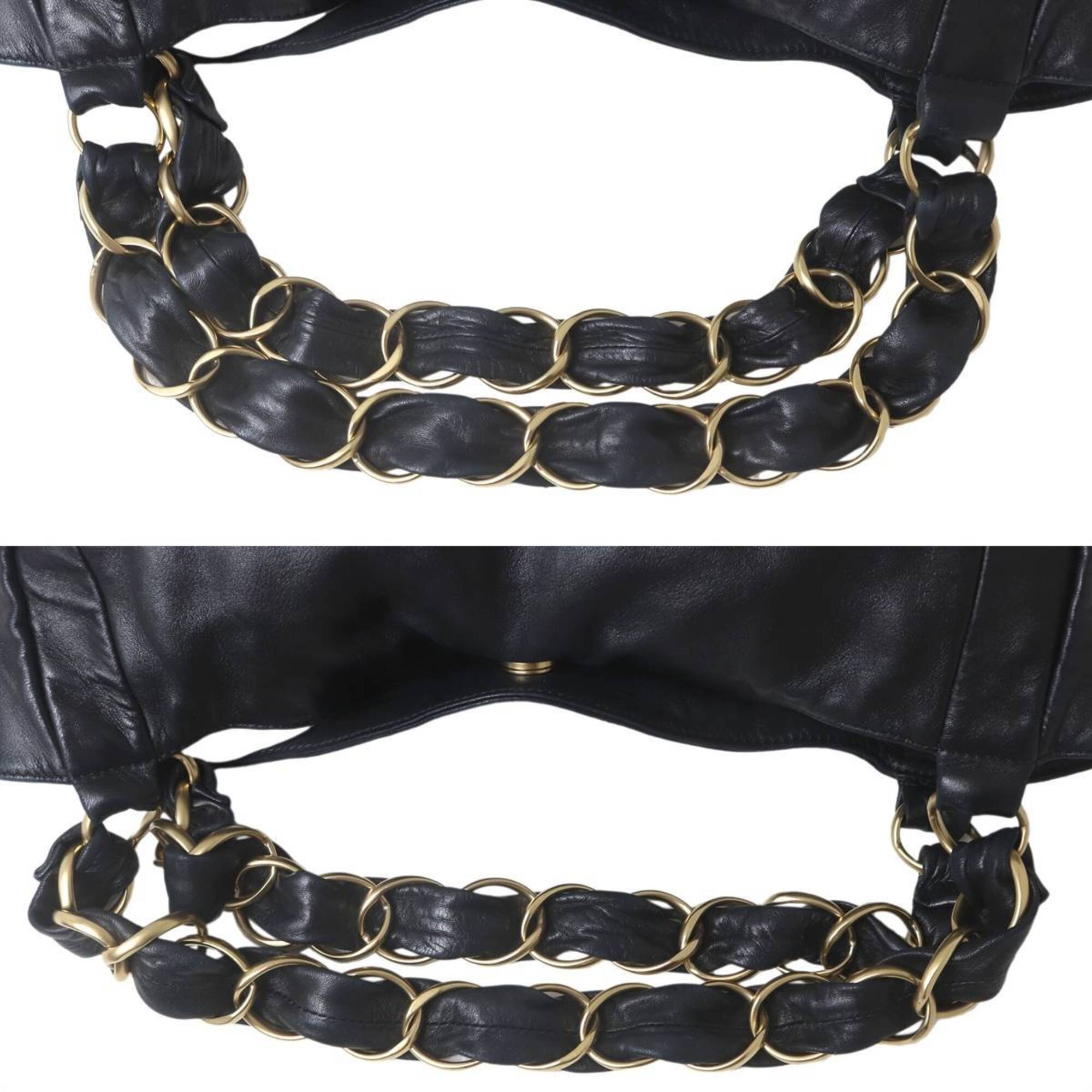 Chanel Black Leather Shoulder Bag (Pre-Owned)