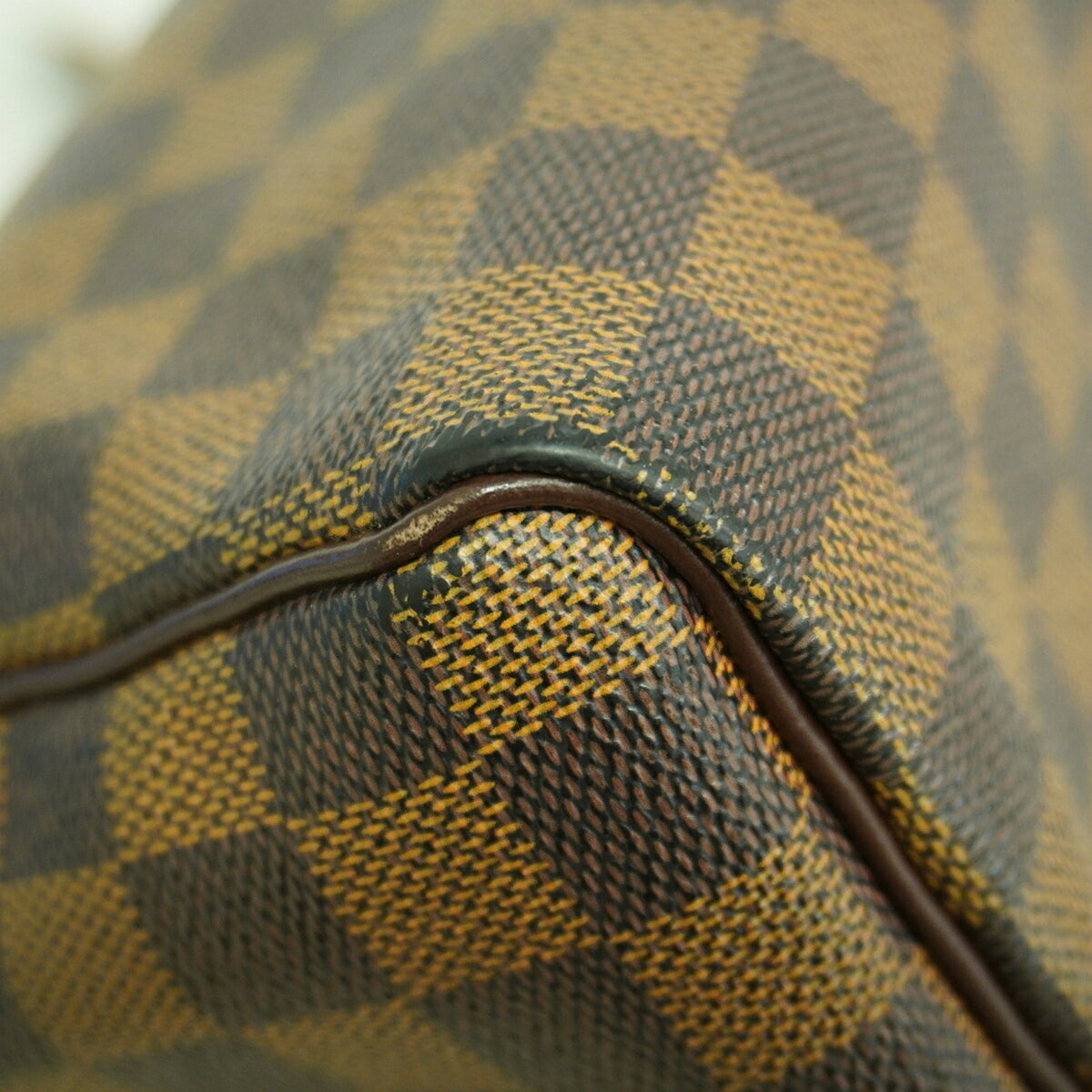 Louis Vuitton Ebene Handbag (Pre-Owned)