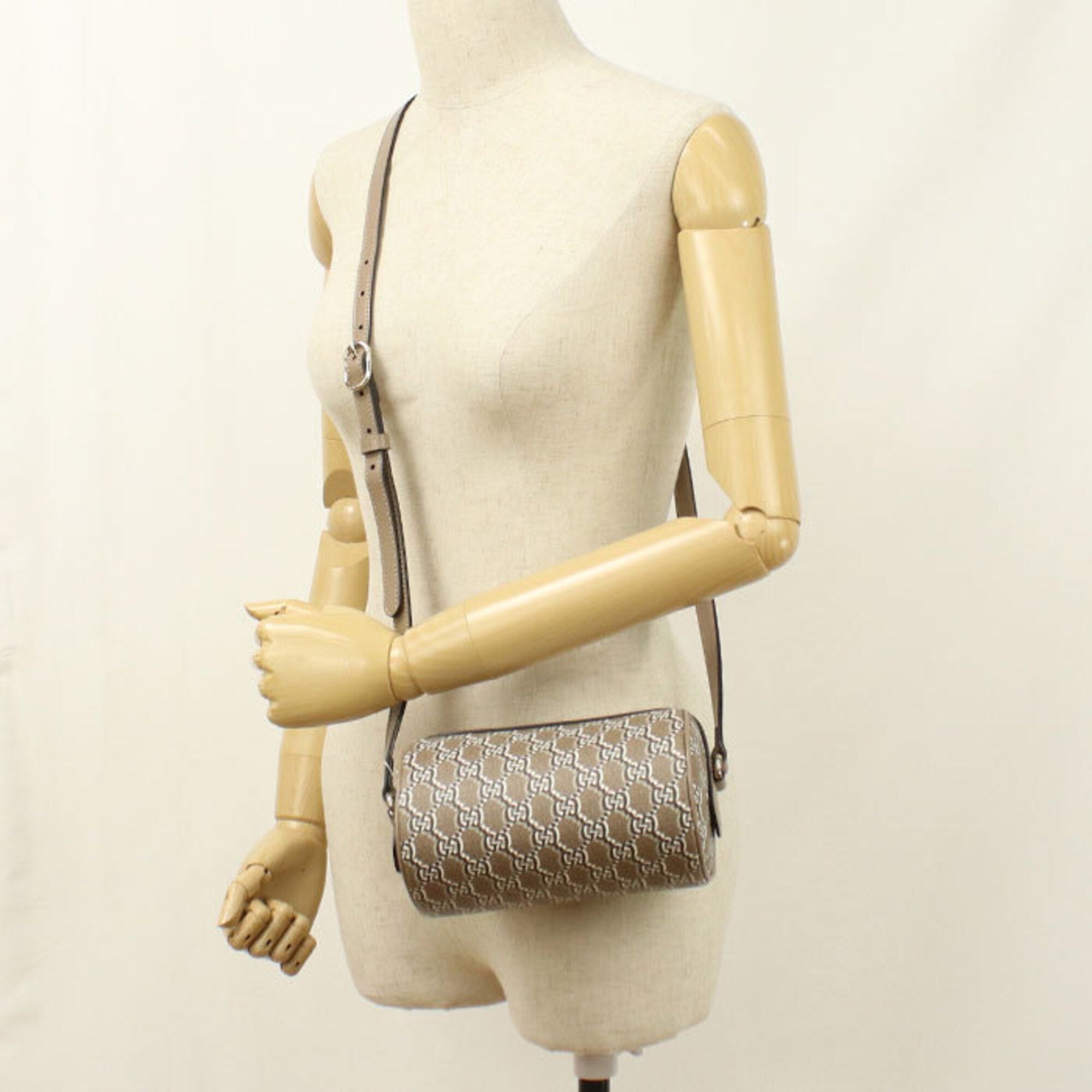 Gucci Beige Pvc Leather Shoulder Bag (Pre-Owned)