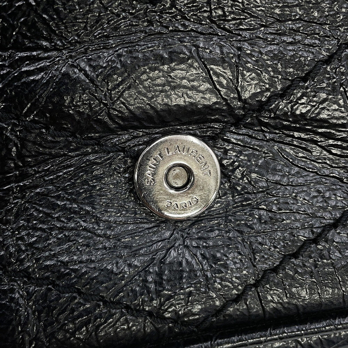 Yves Saint Laurent Black Leather Shoulder Bag (Pre-Owned)