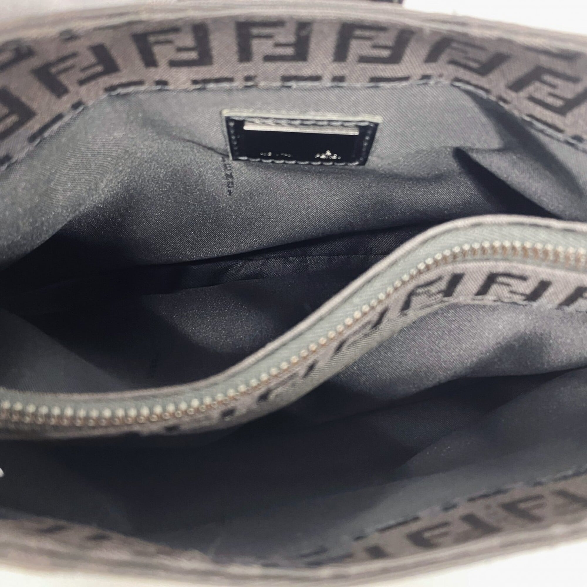 Fendi Black Nylon Canvas Handbag (Pre-Owned)