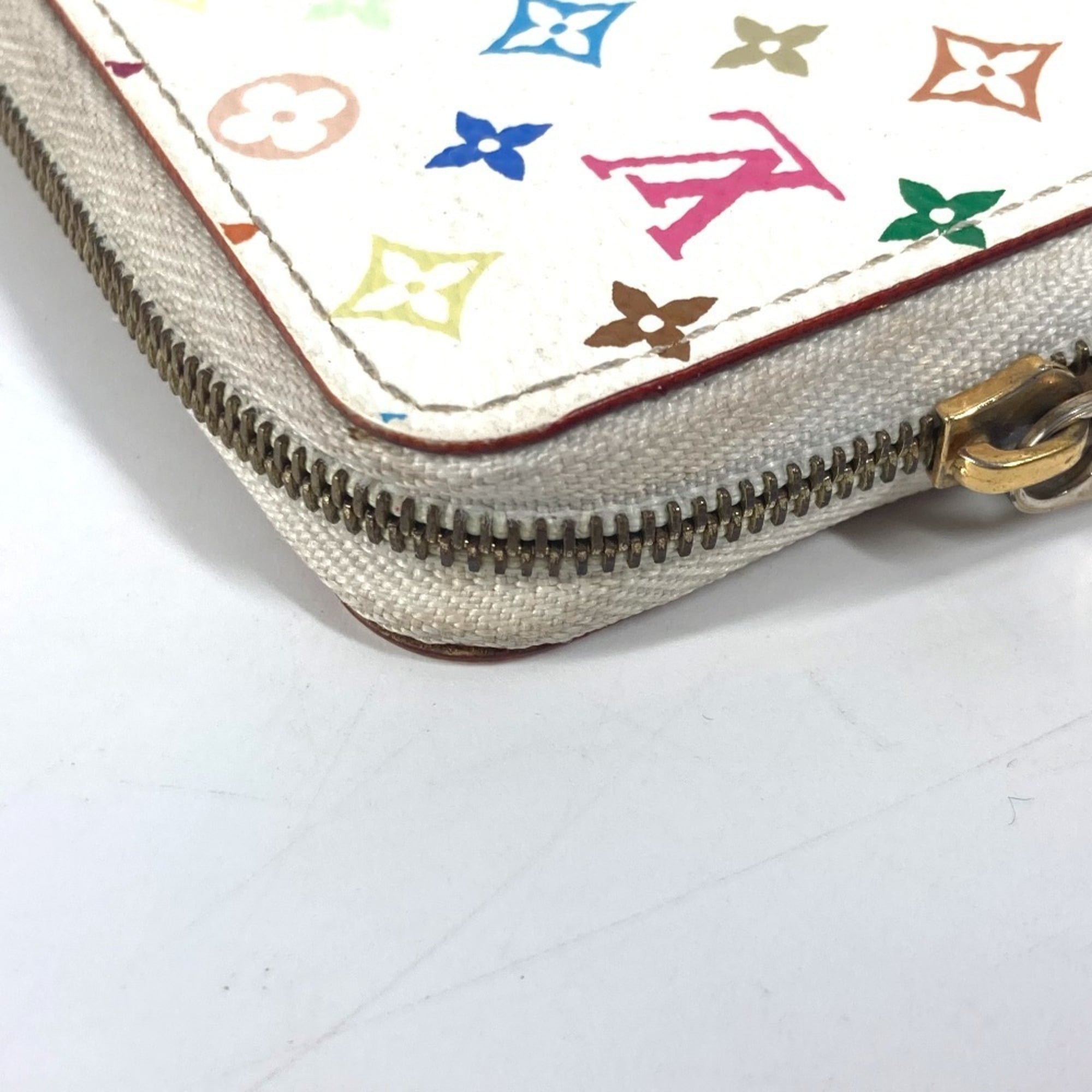 Louis Vuitton Blanc Multi-Color White Monogram Multicolore Coin Purse/Coin Case (Pre-Owned)