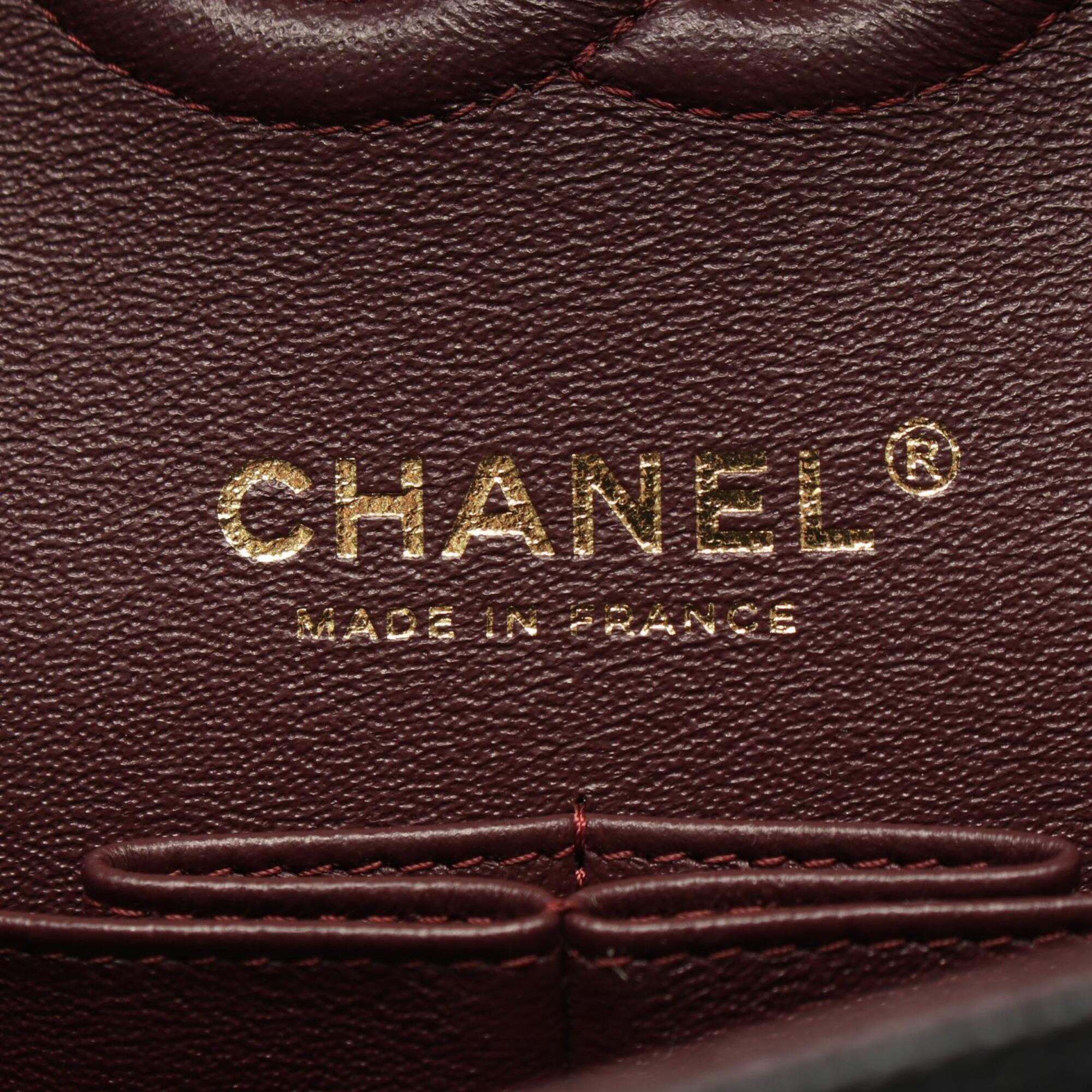 Chanel Black Leather Handbag Shoulder Bag (Pre-Owned)