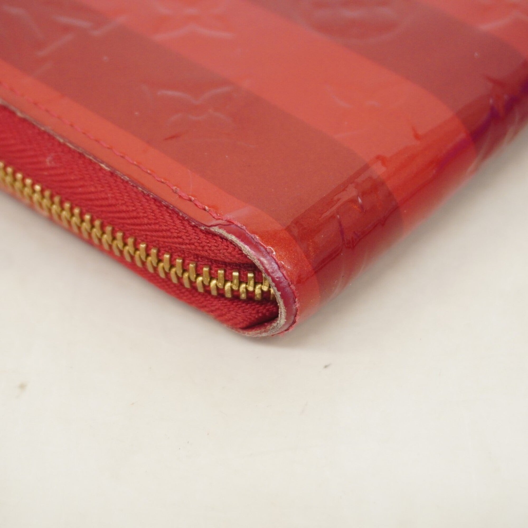 Louis Vuitton Red Color Long Wallet (Bi-Fold) (Pre-Owned)