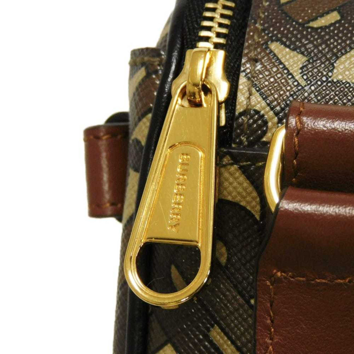 Burberry Brown Canvas Shoulder Bag (Pre-Owned)
