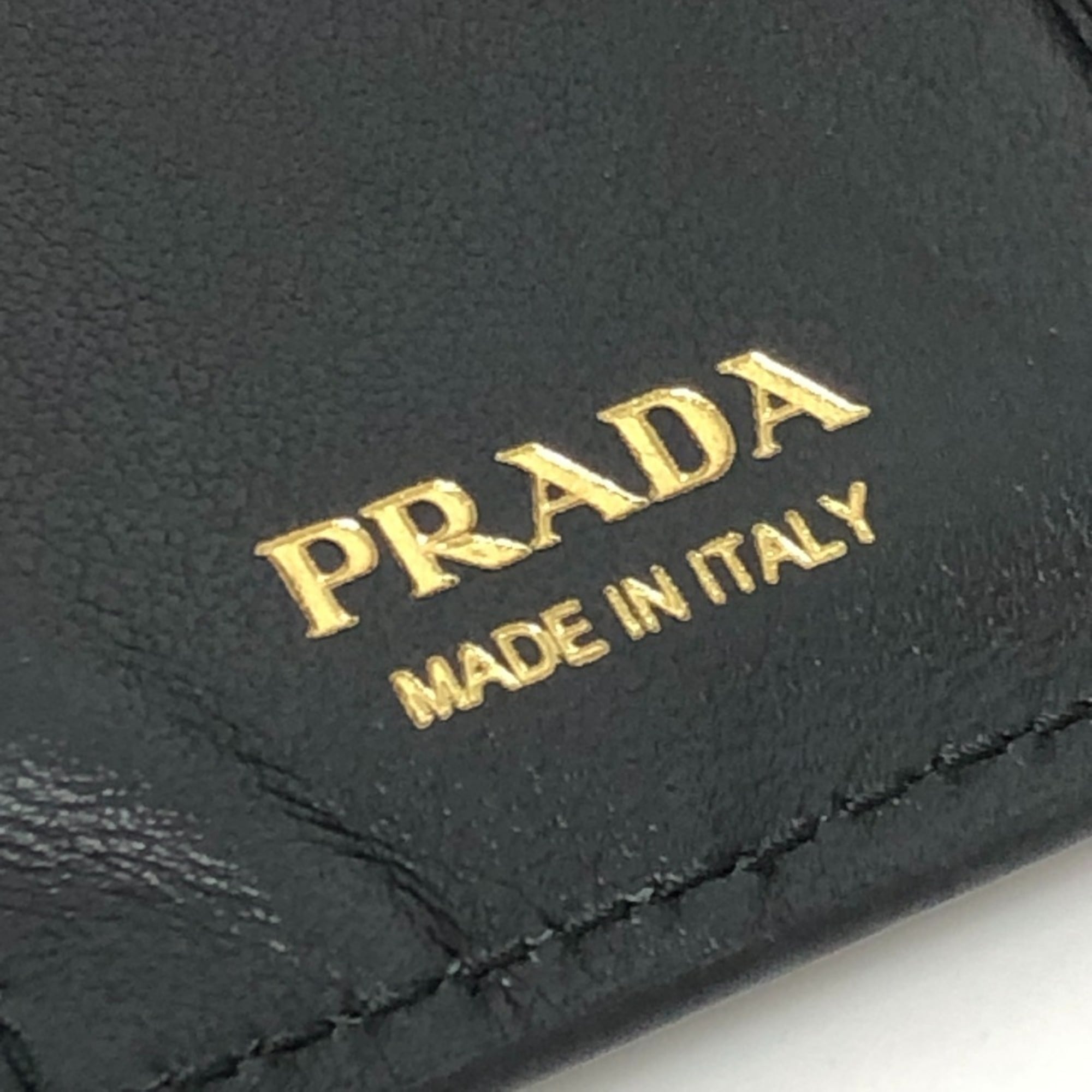 Prada Black Leather Wallet (Bi-Fold) (Pre-Owned)