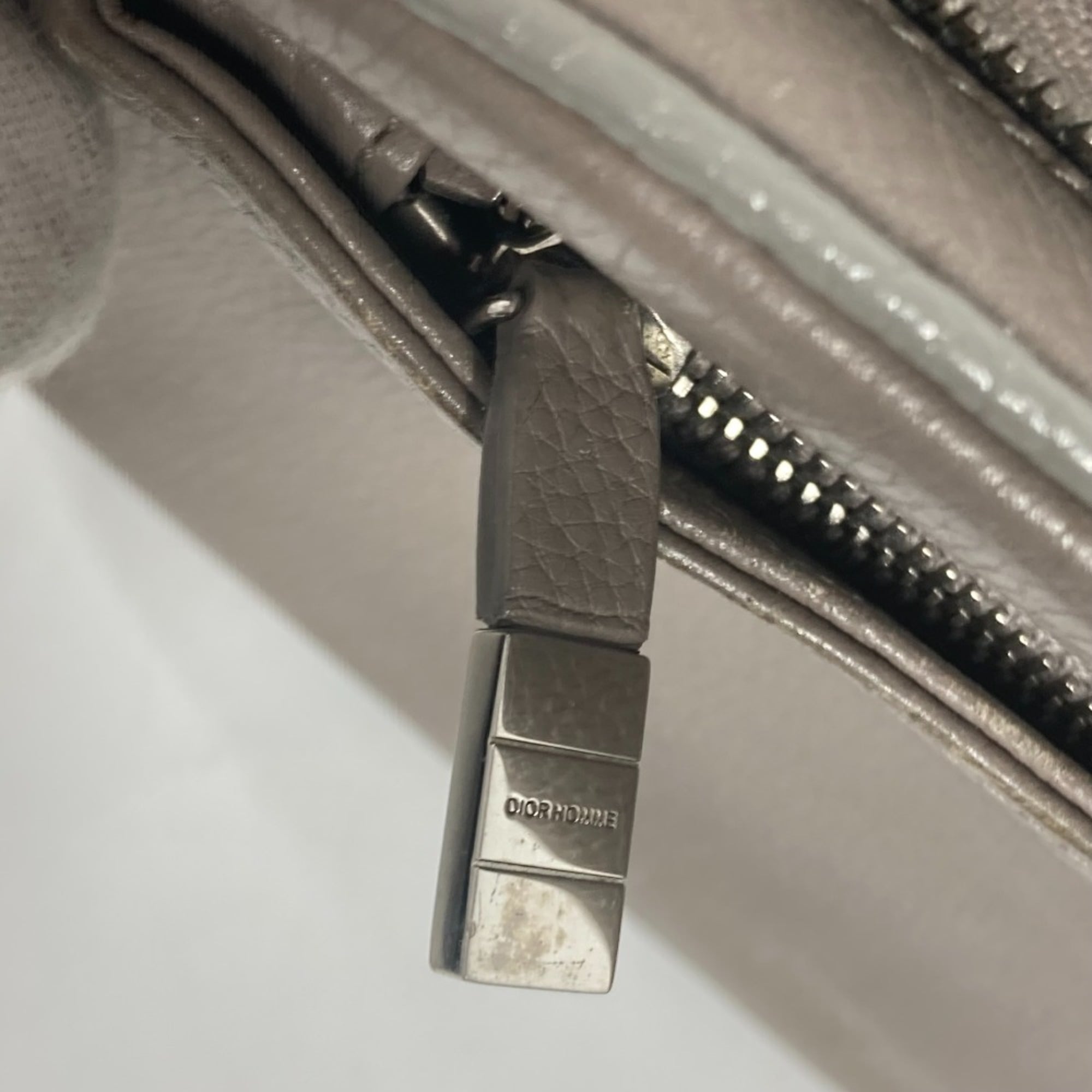 Christian Dior Gray Leather Clutch Bag (Pre-Owned)