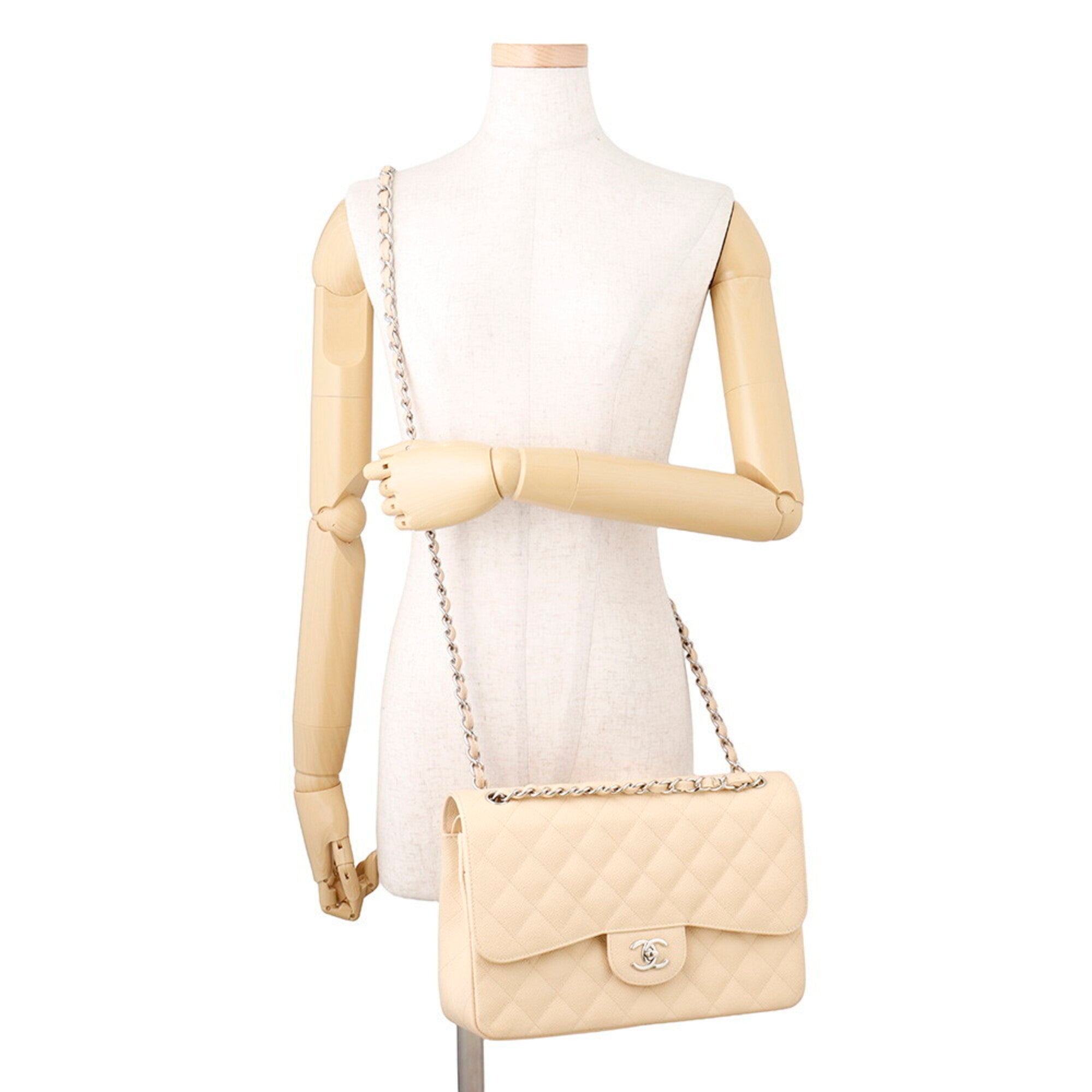 Chanel Matelasse Beige Grained Calfskin Handbag Shoulder Bag (Pre-Owned)