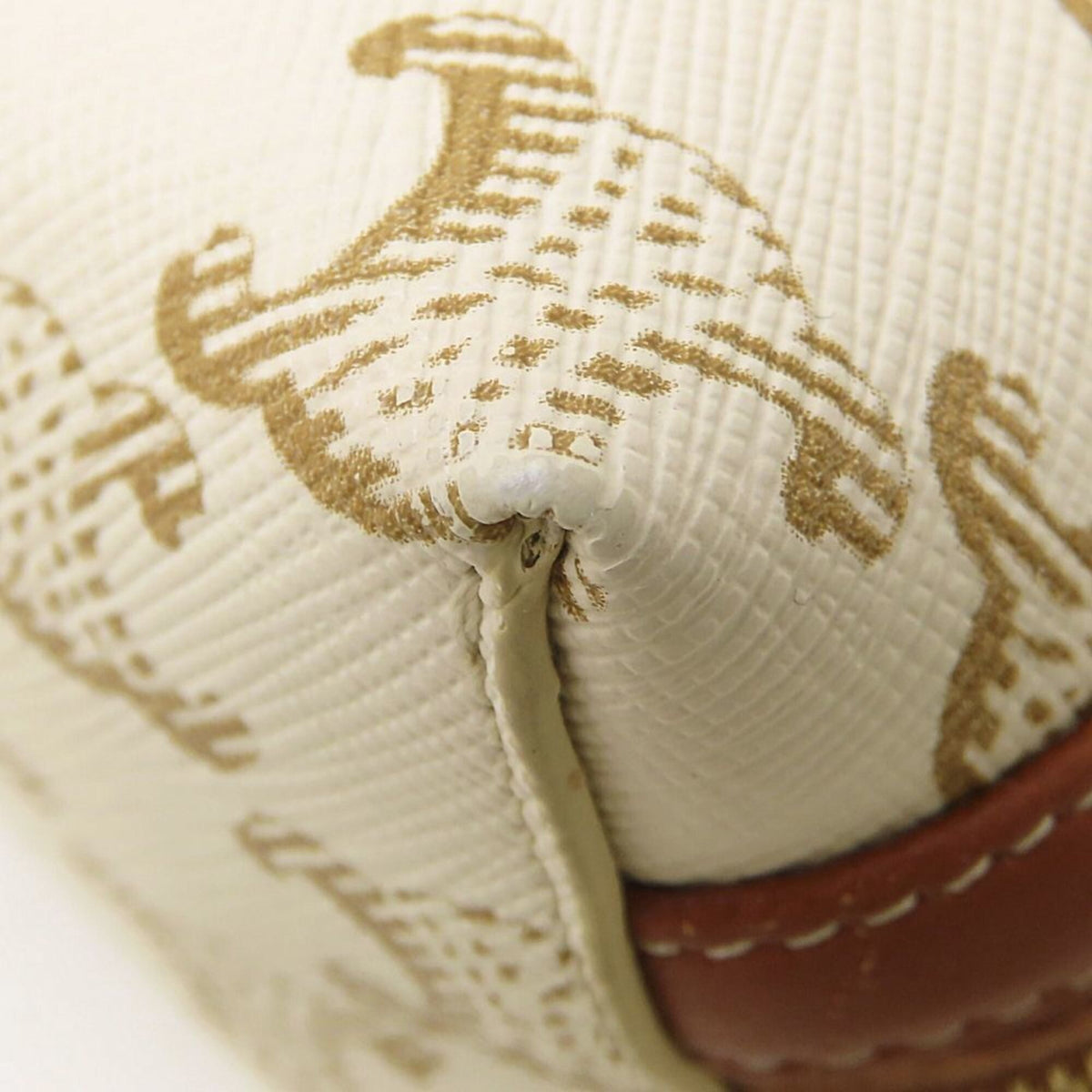 Celine White Coated Canvas Leather Shoulder Bag (Pre-Owned)