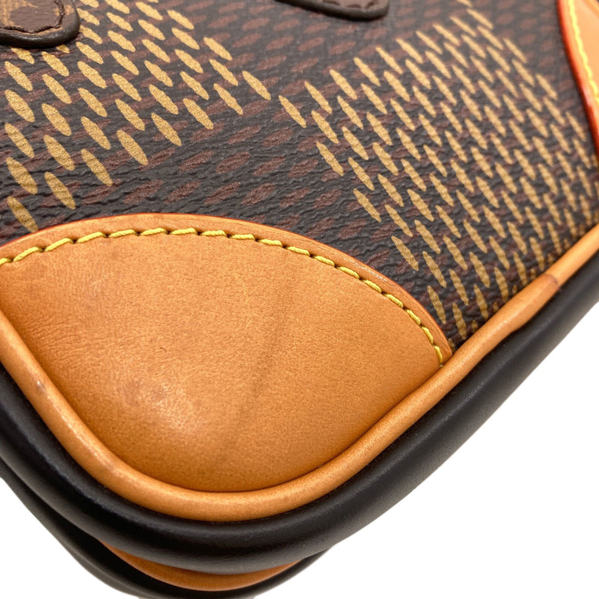 Louis Vuitton Monogram Monogram Sling Bag (Pre-Owned)