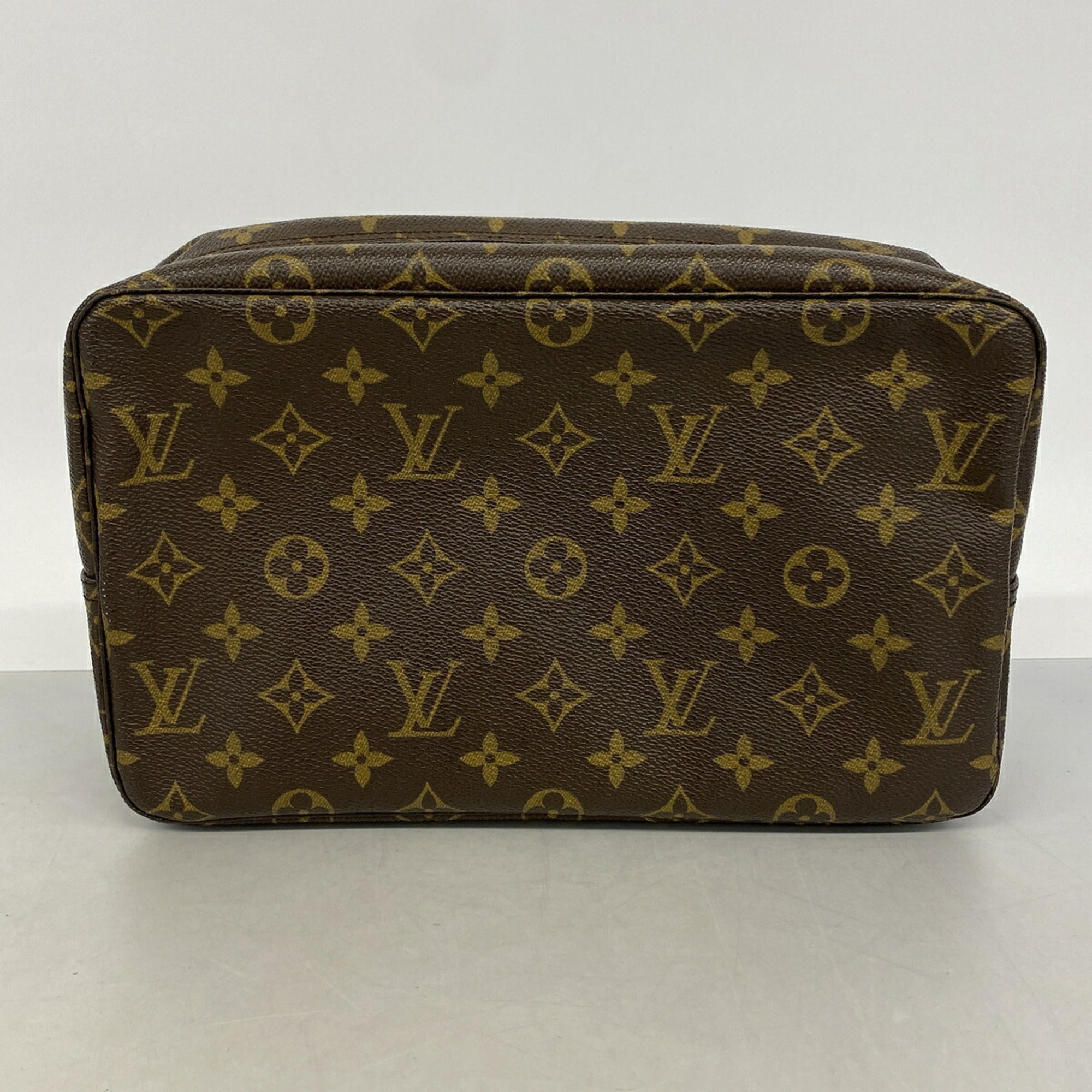 Louis Vuitton Brown Pouch (Pre-Owned)