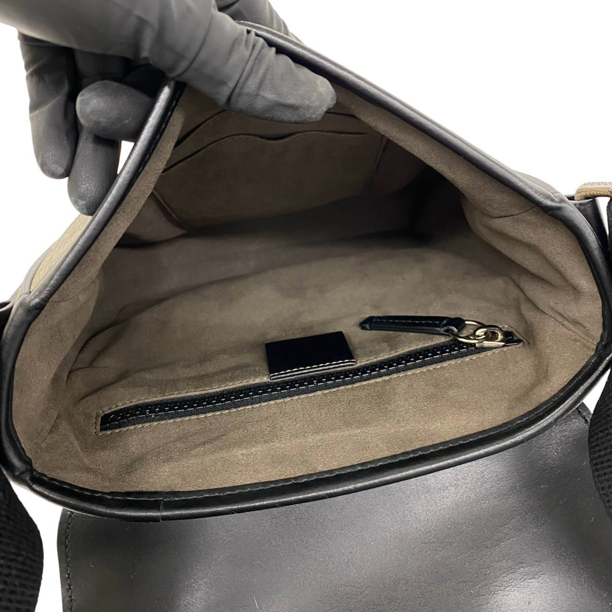 Gucci Black Elastane Leather Crossbody Bag Pochette Shoulder Bag (Pre-Owned)