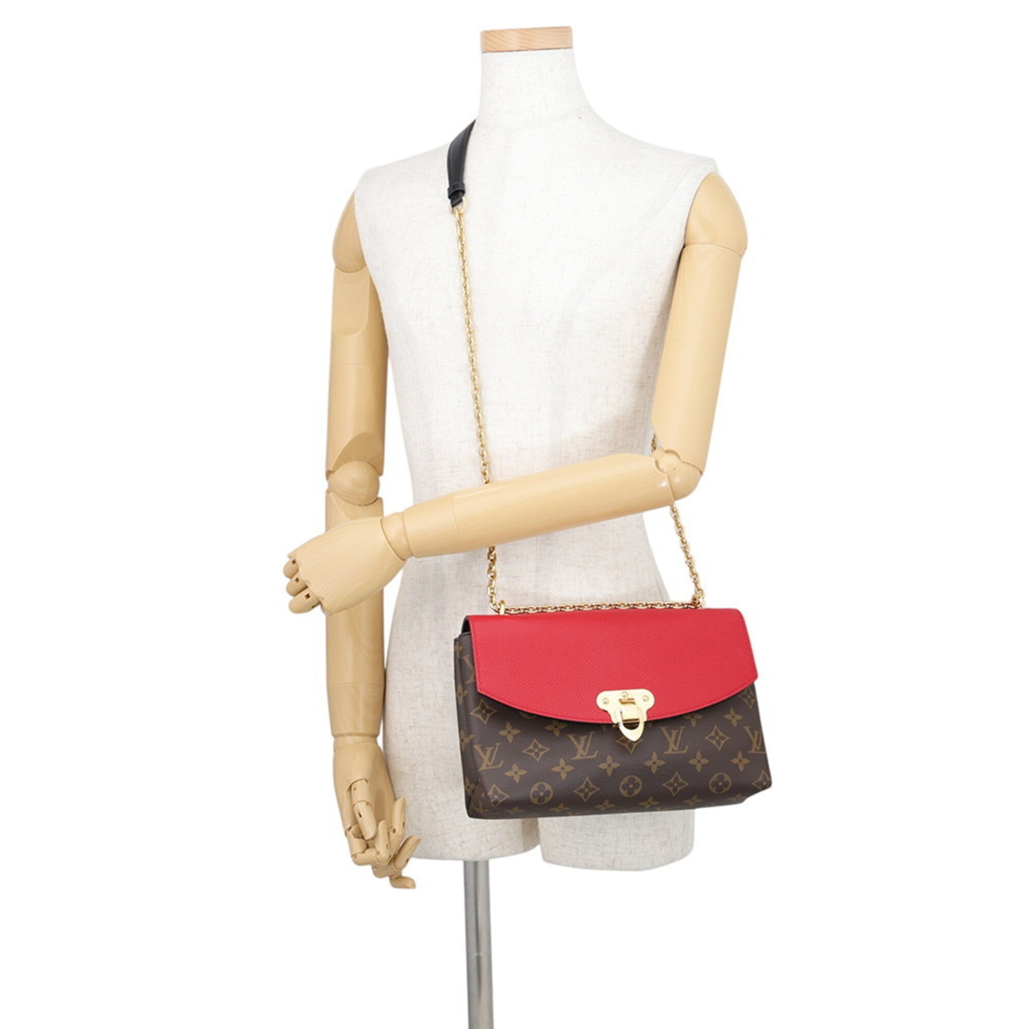 Louis Vuitton Monogram Red Color Monogram Handbag Shoulder Bag (Pre-Owned)