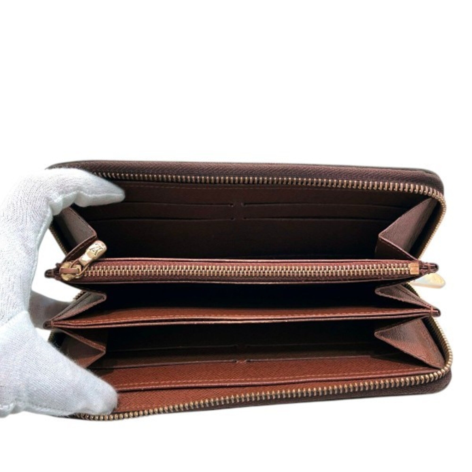 Louis Vuitton Brown Monogram Long Wallet (Bi-Fold) (Pre-Owned)