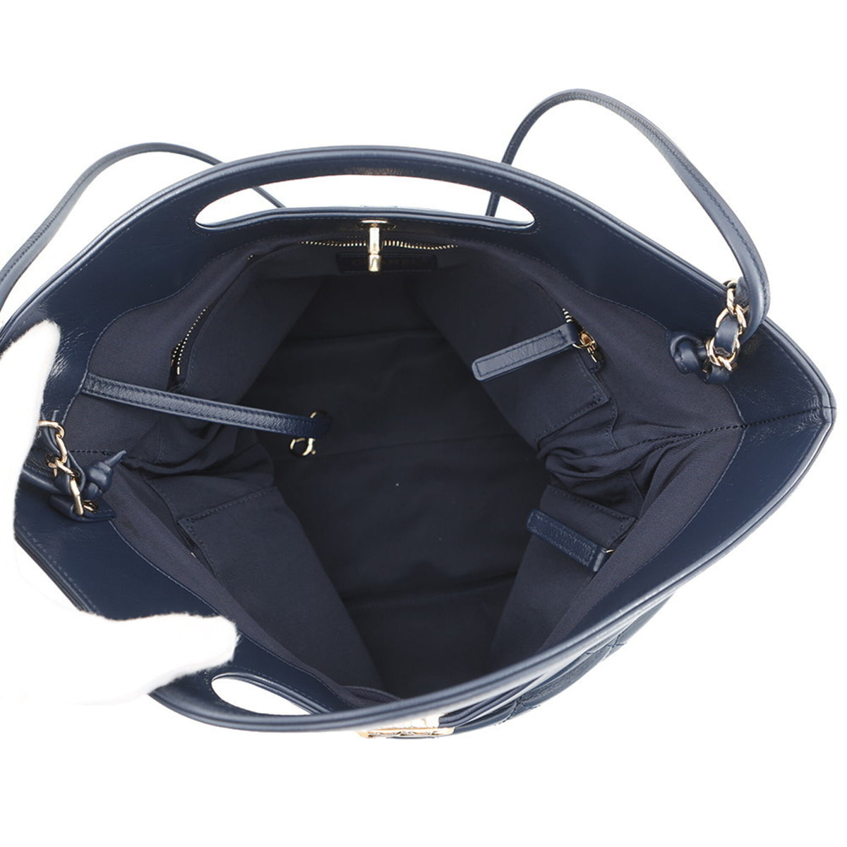 Chanel Navy Leather Handbag Shoulder Bag (Pre-Owned)