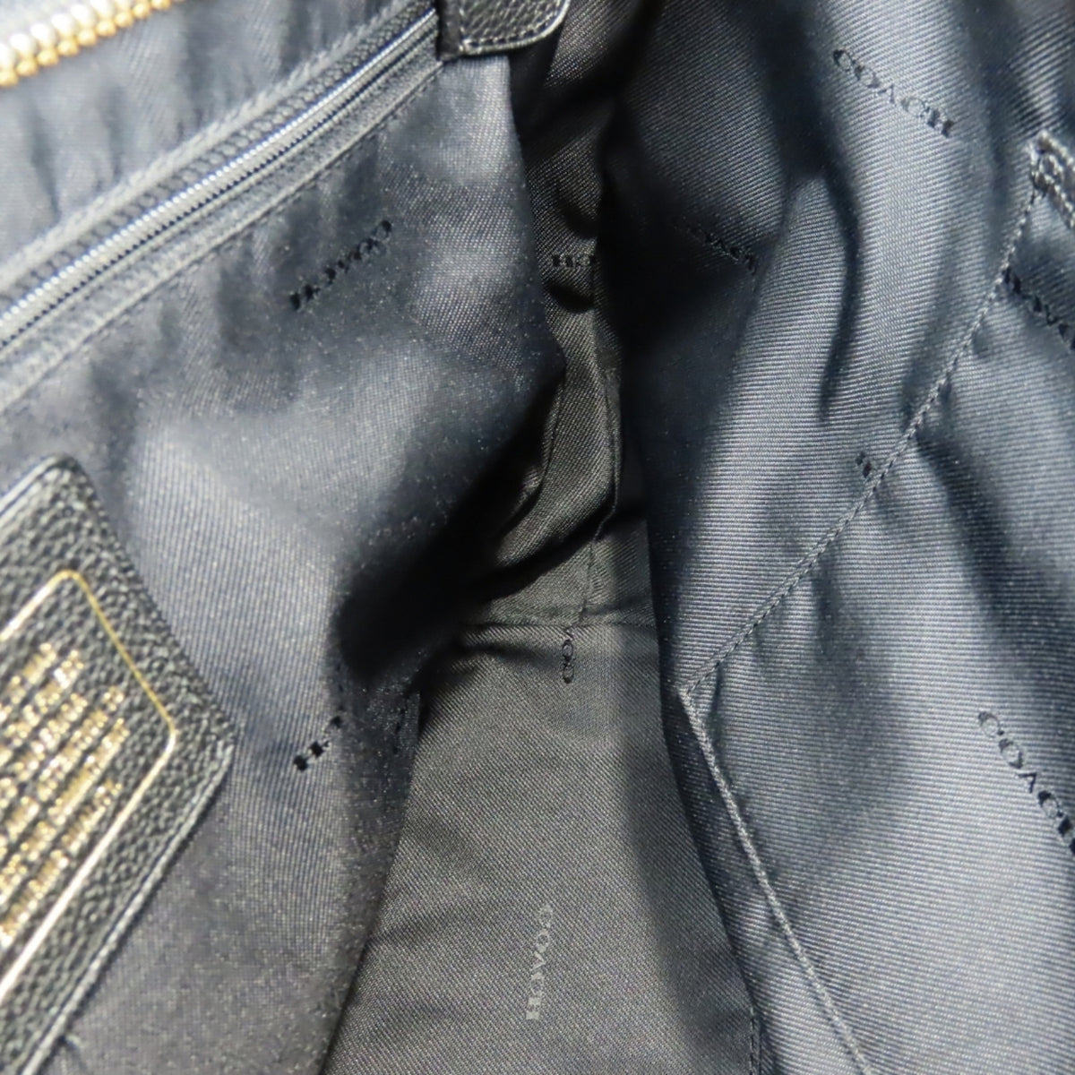 Coach Black Leather Tote Bag (Pre-Owned)