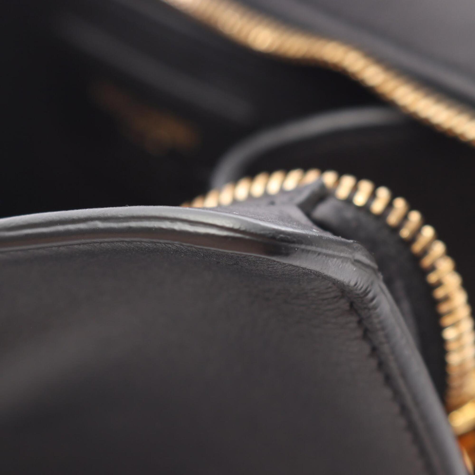 Yves Saint Laurent Black Leather Handbag (Pre-Owned)