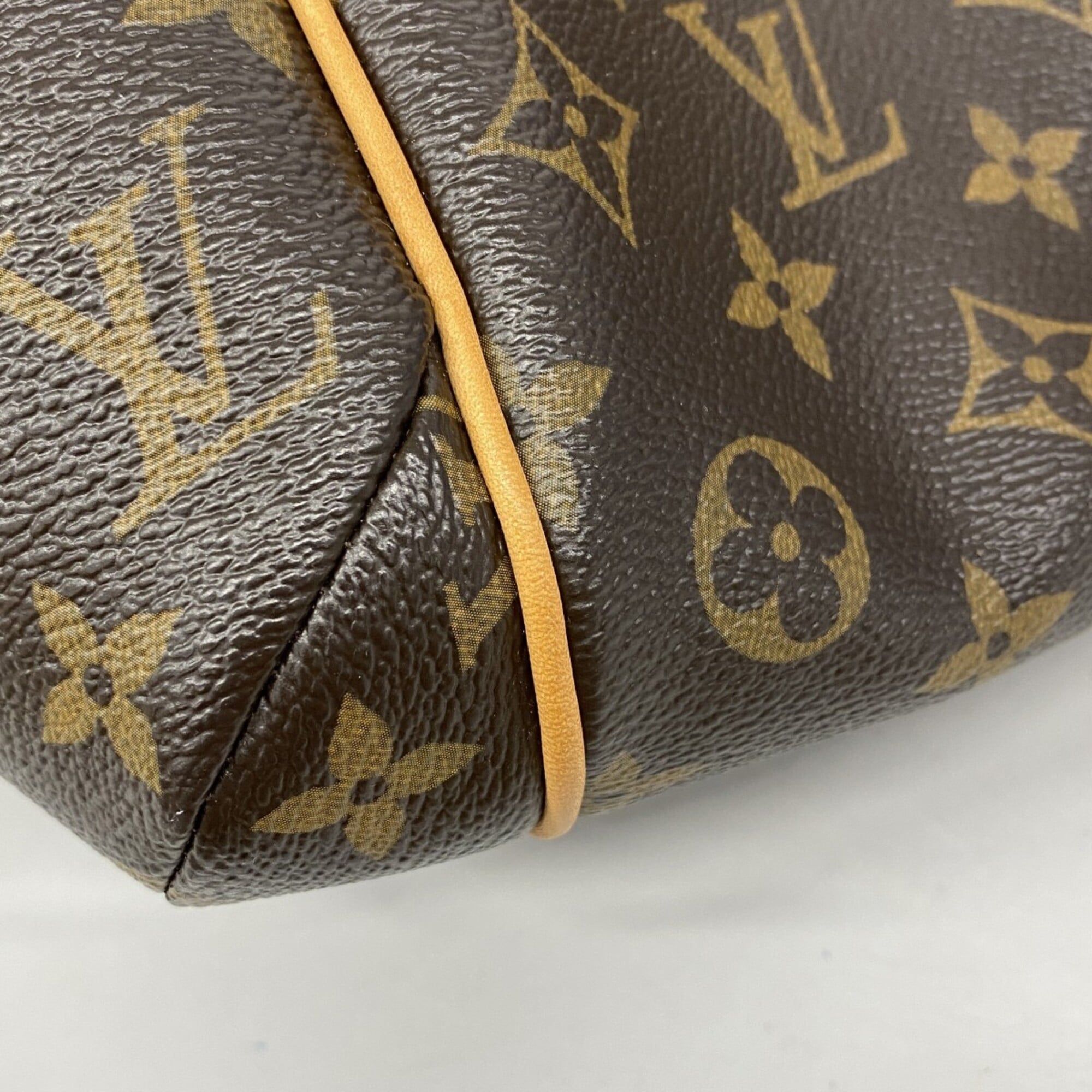 Louis Vuitton Brown Tote Bag (Pre-Owned)
