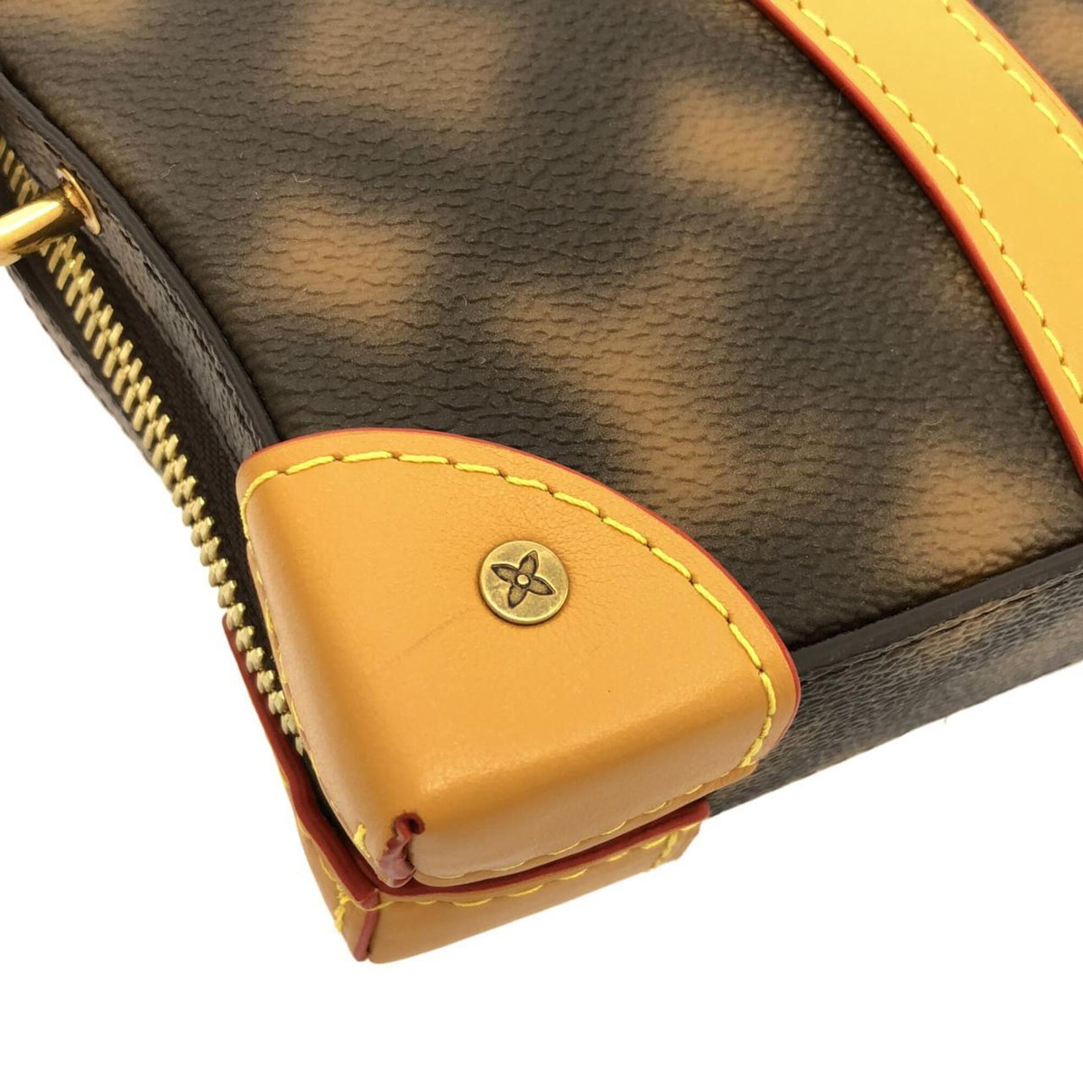 Louis Vuitton Brown Coated Canvas Shoulder Bag (Pre-Owned)